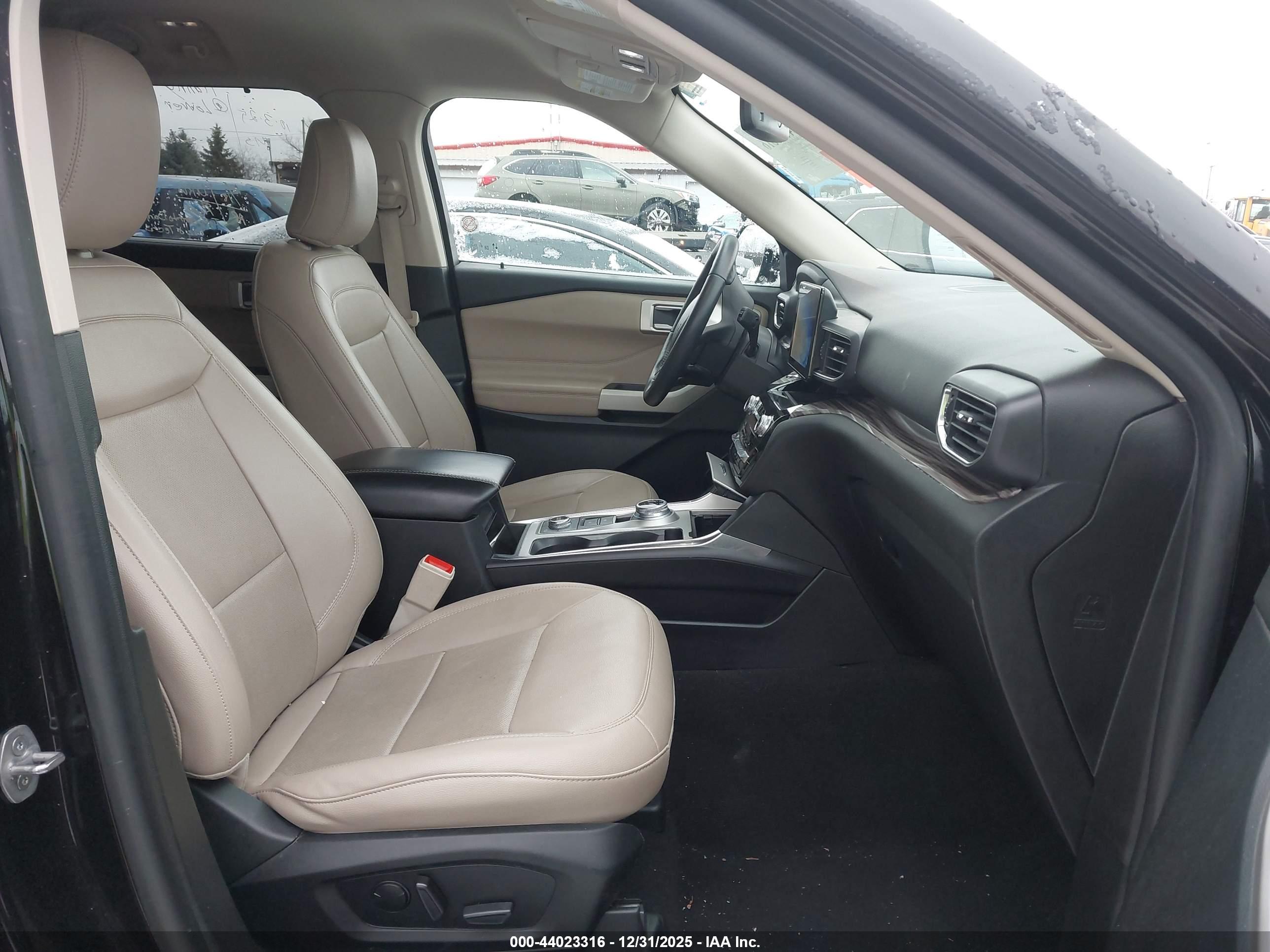 FORD EXPLORER image 5