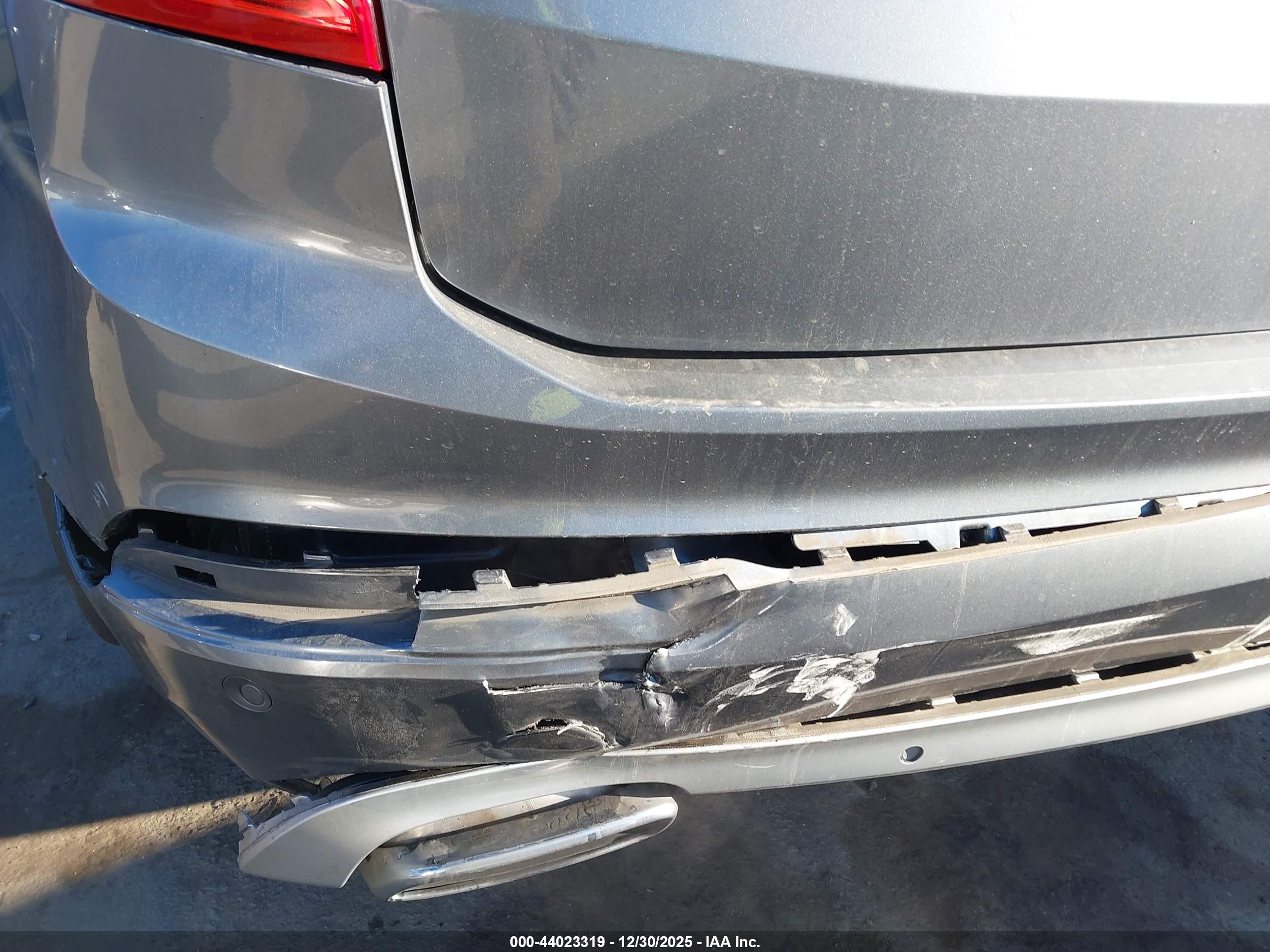 VOLVO XC90 image 6