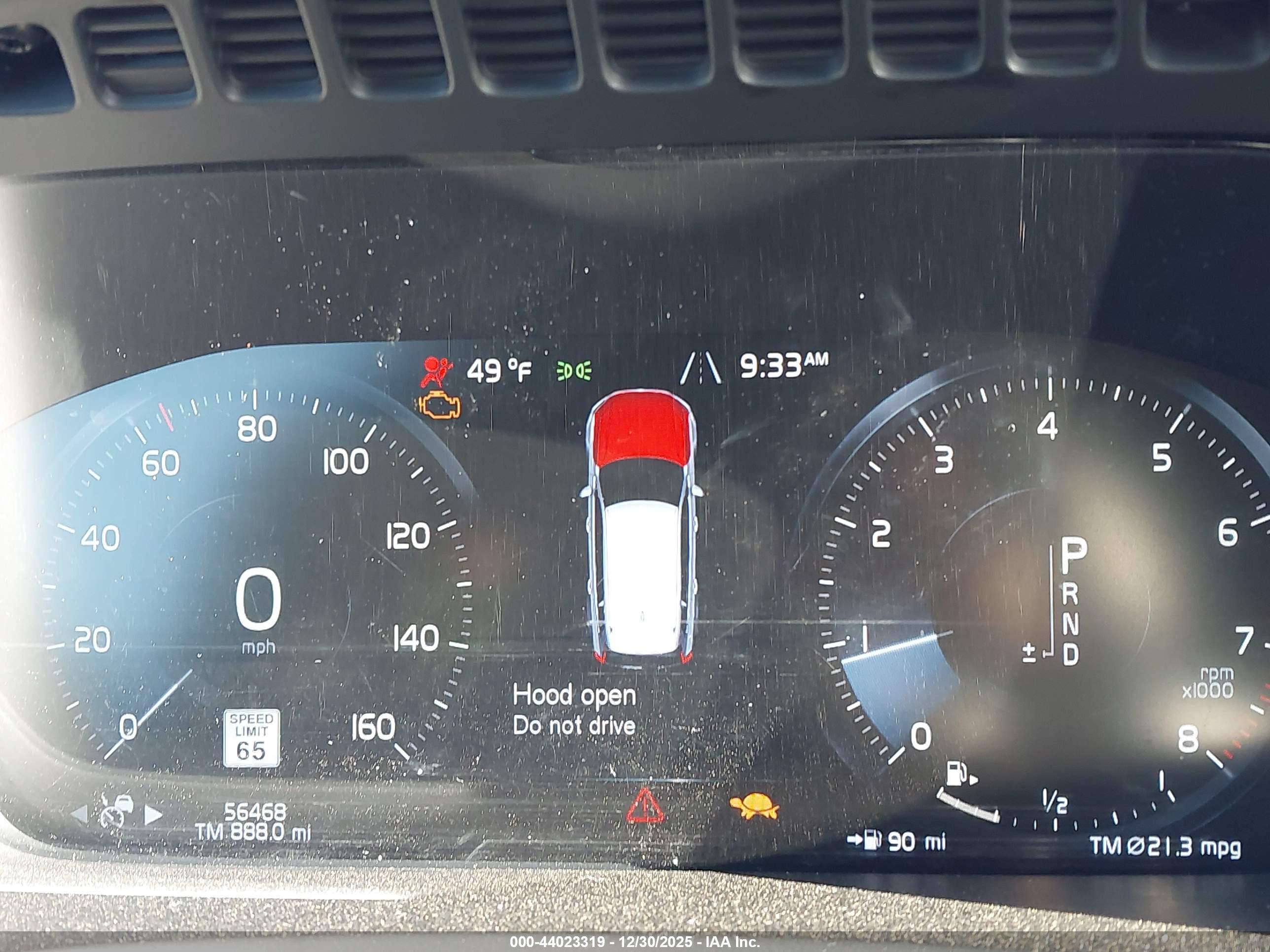 VOLVO XC90 image 7
