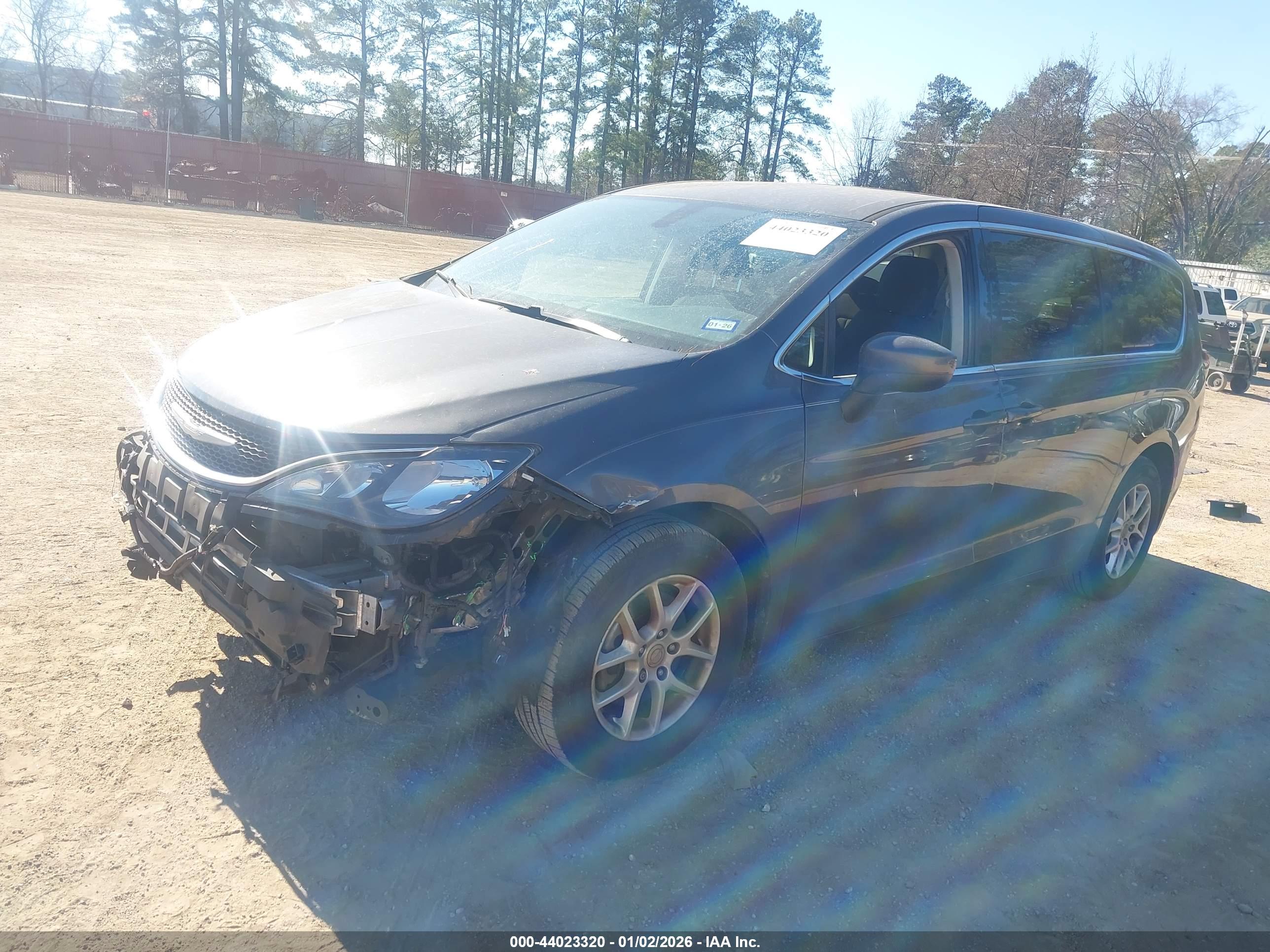 CHRYSLER PACIFICA image 2