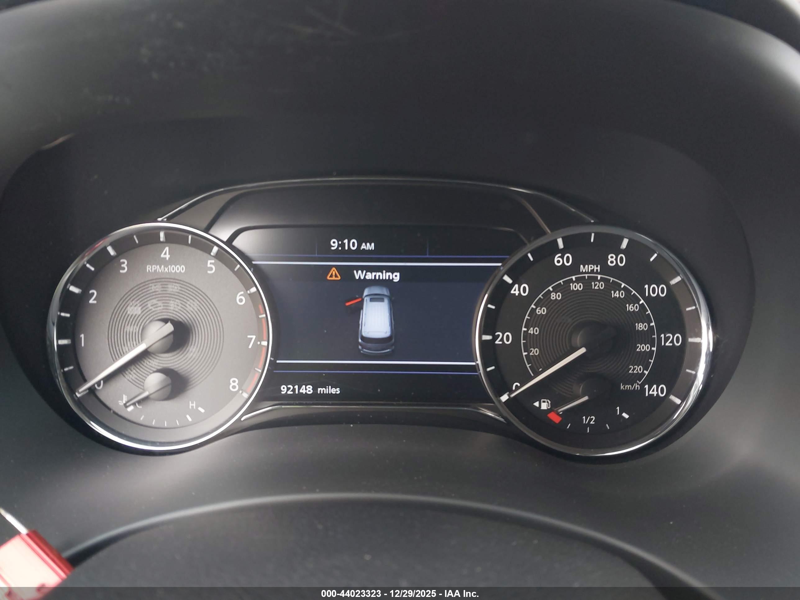 INFINITI QX80 image 7