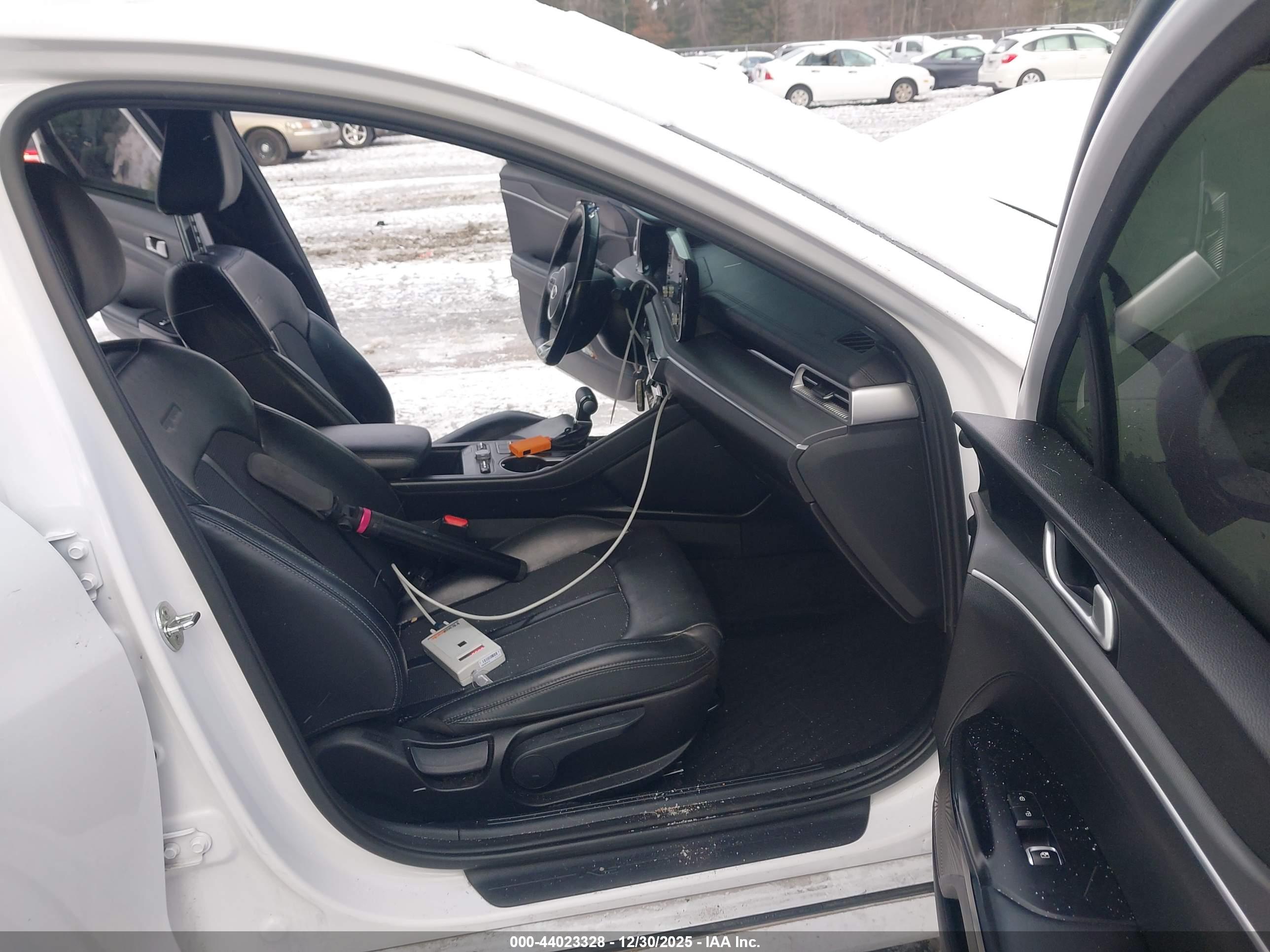 KIA K5 image 5