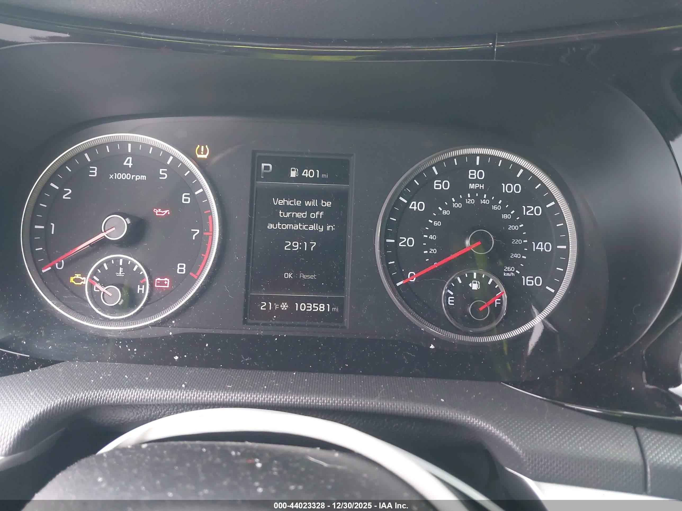 KIA K5 image 7