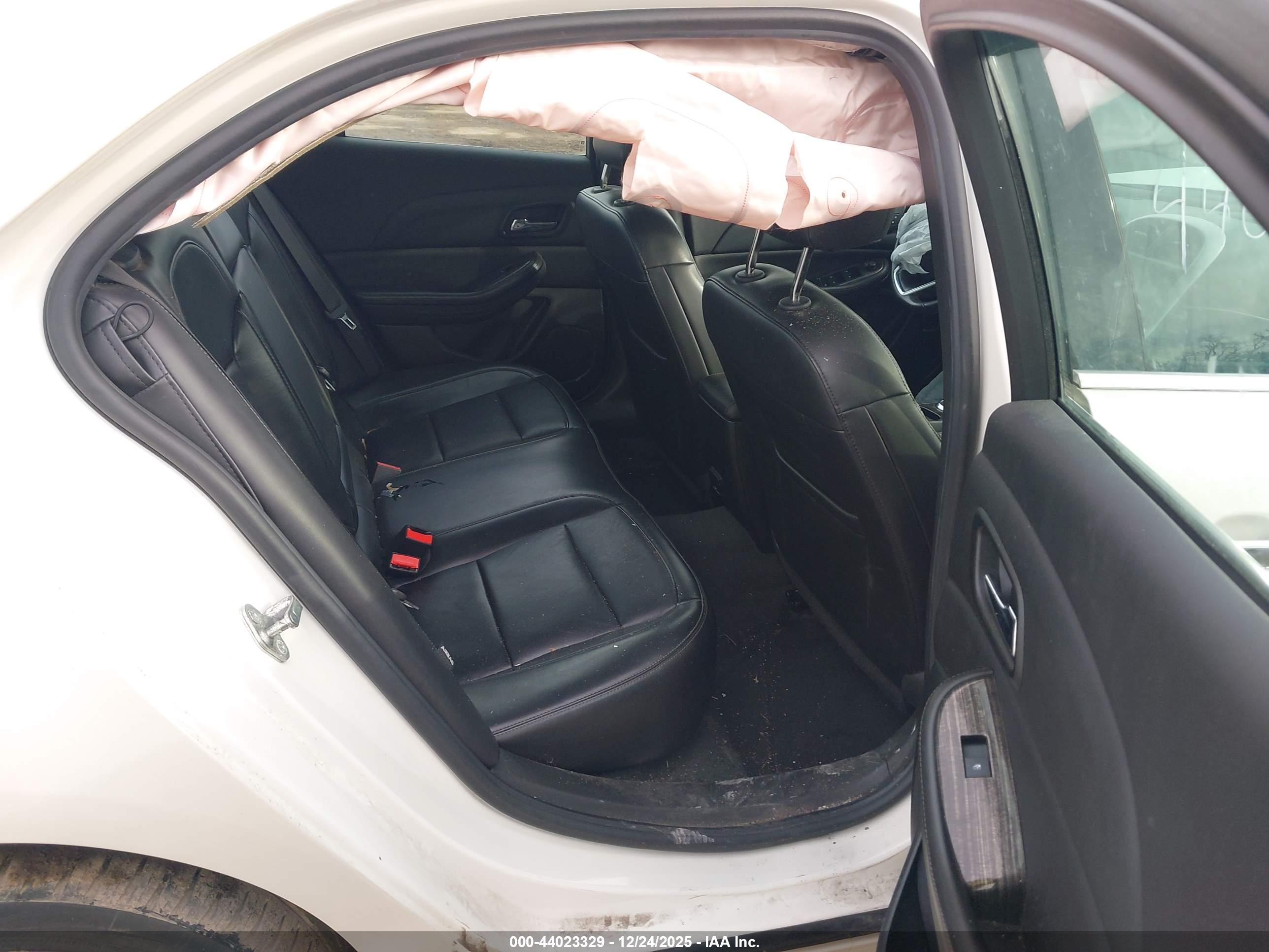 CHEVROLET MALIBU image 8