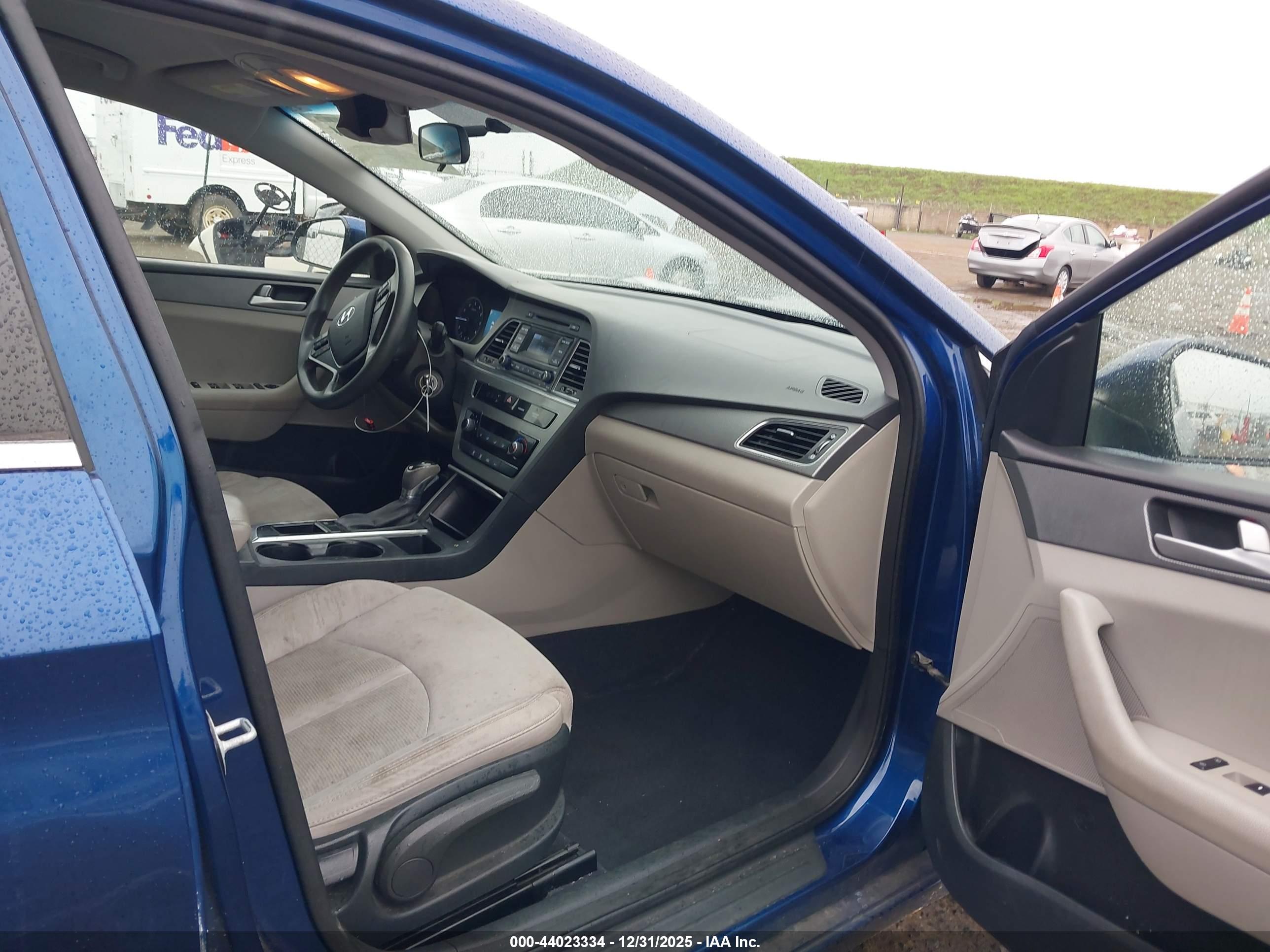 HYUNDAI SONATA image 5
