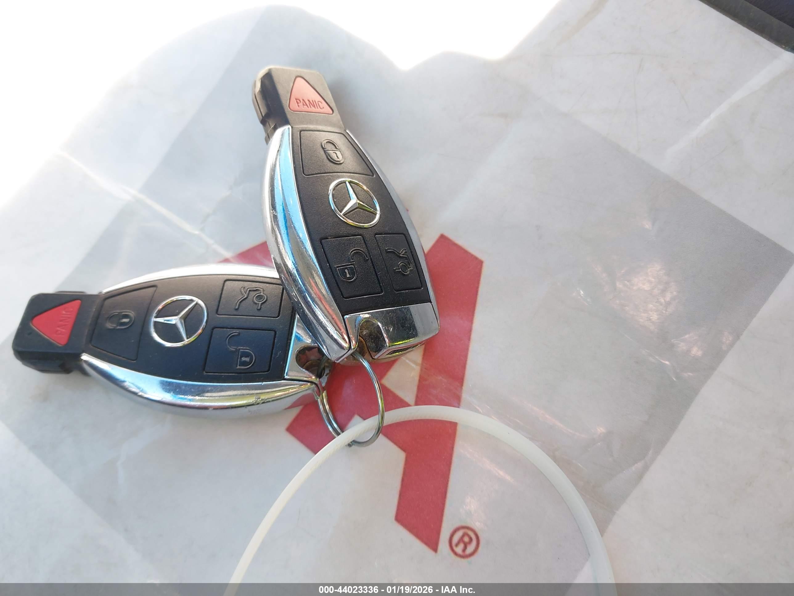 MERCEDES-BENZ GLS image 11