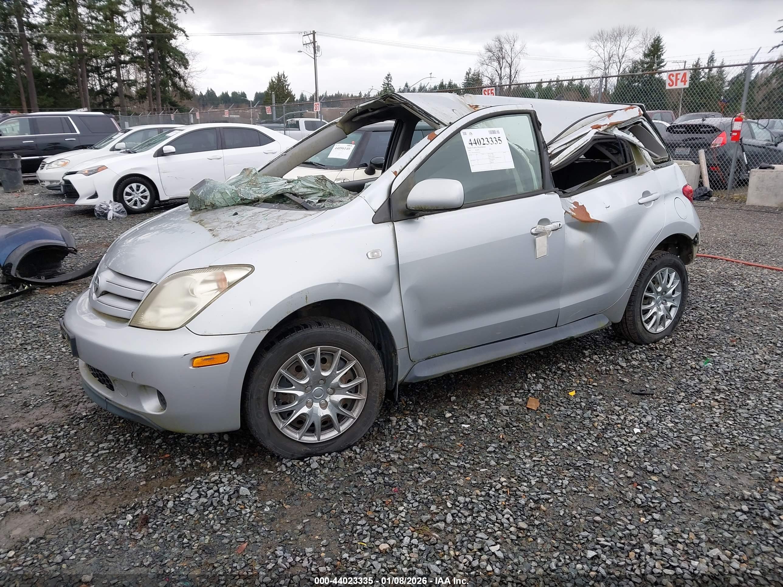 SCION XA image 2