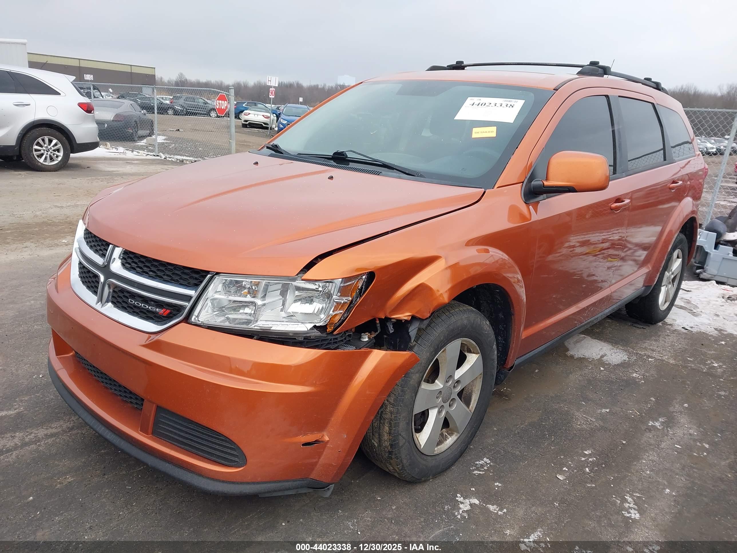 DODGE JOURNEY image 2