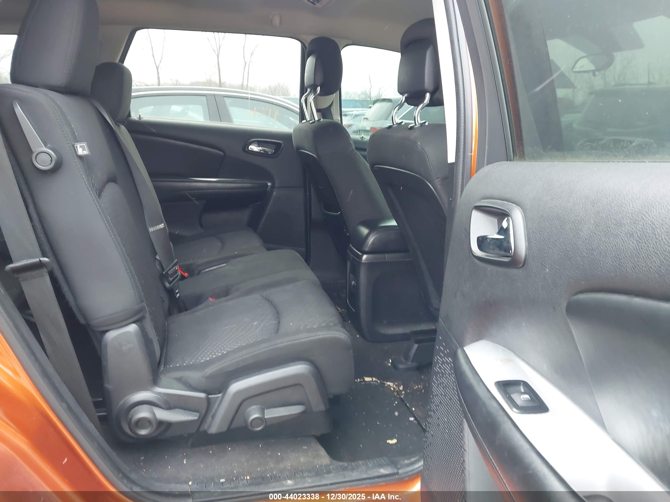 DODGE JOURNEY image 8