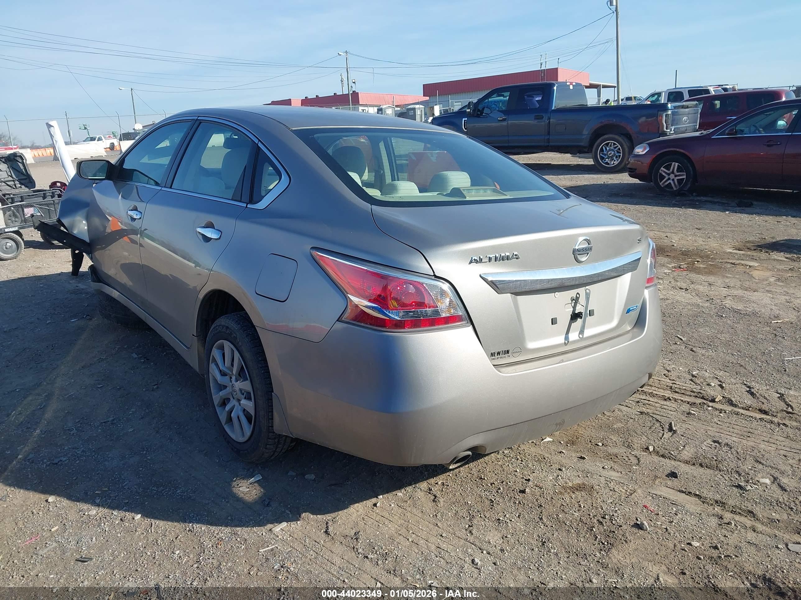 NISSAN ALTIMA image 3