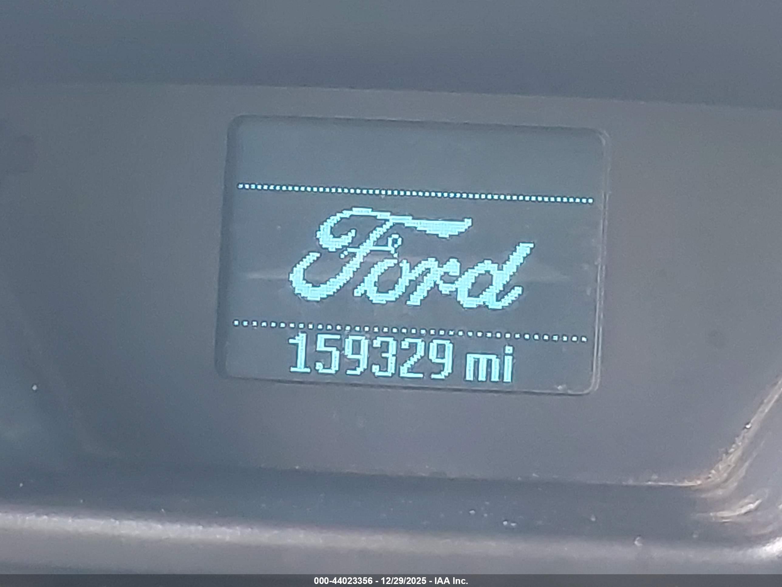 FORD TRANSIT image 7