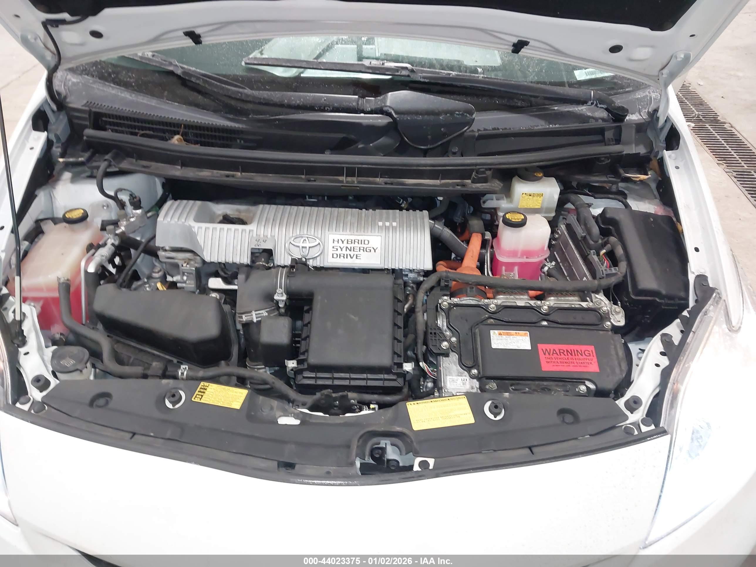 TOYOTA PRIUS image 10