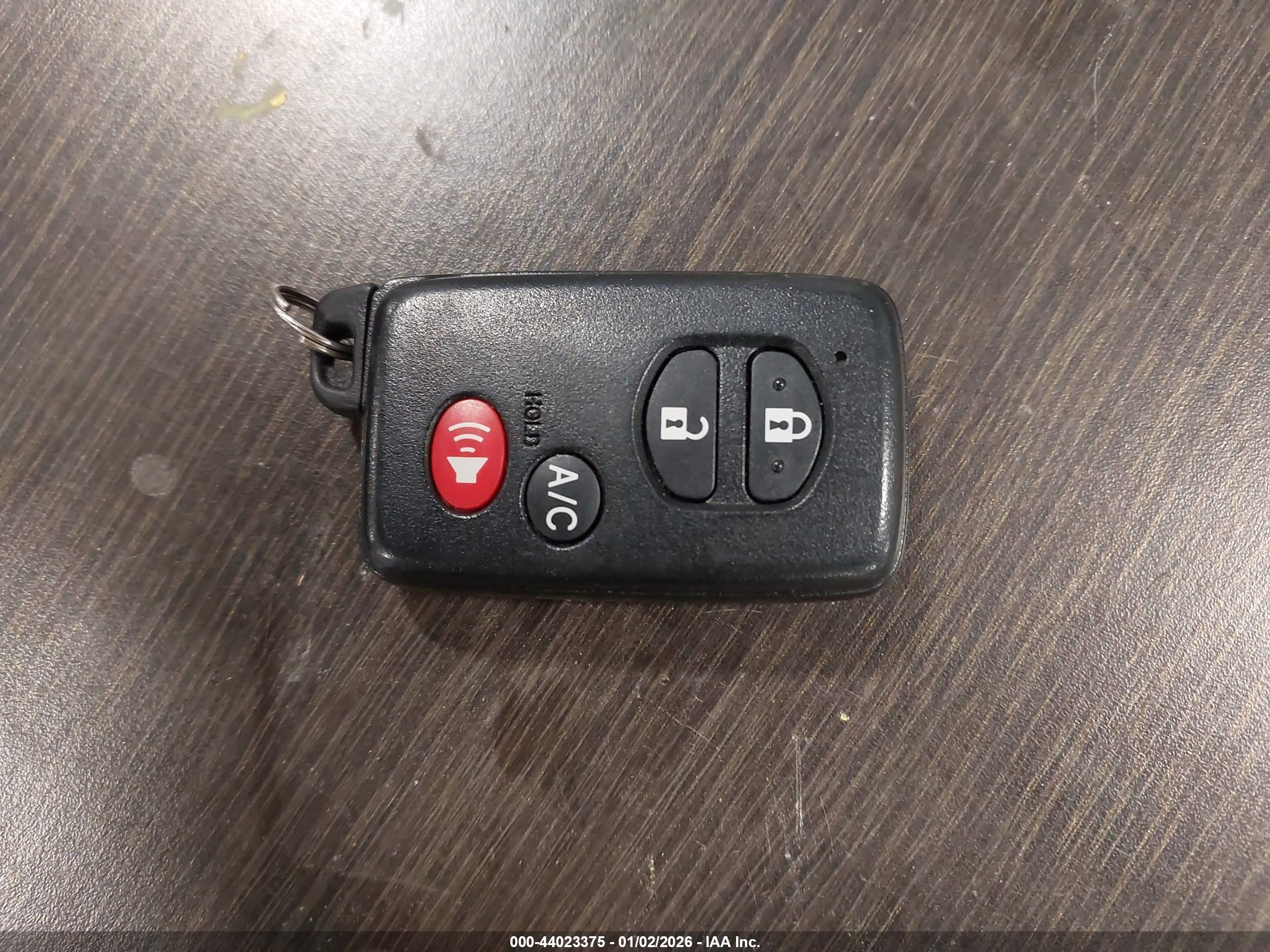 TOYOTA PRIUS image 11