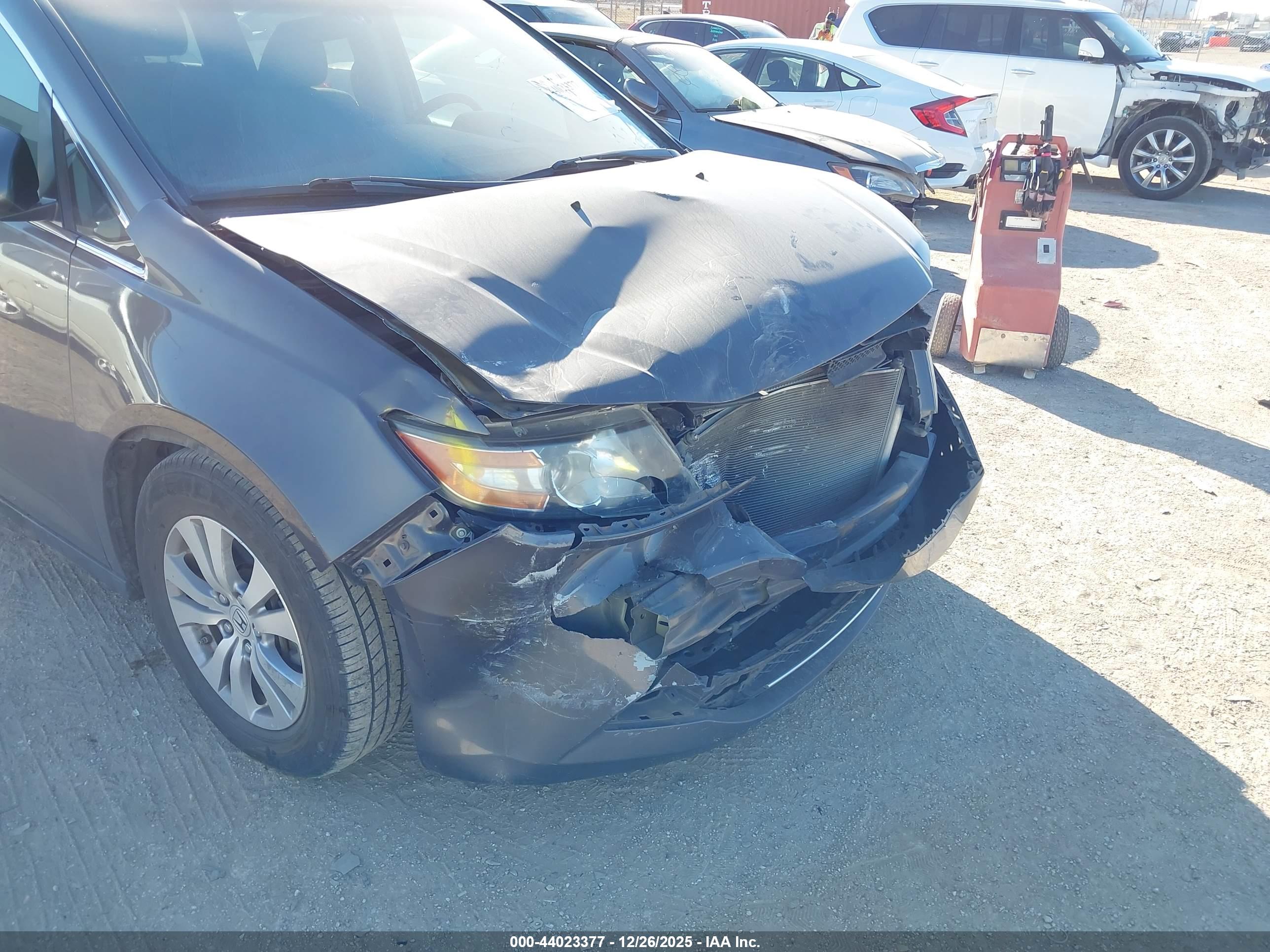 HONDA ODYSSEY image 6