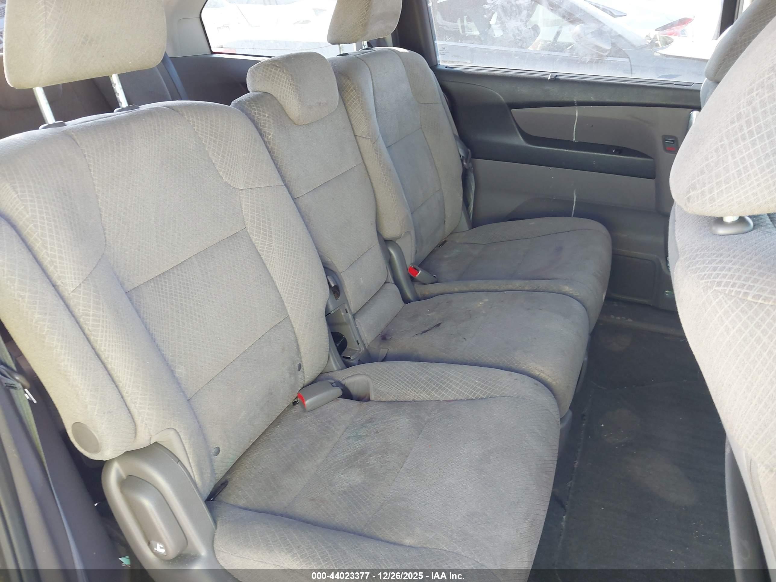 HONDA ODYSSEY image 8
