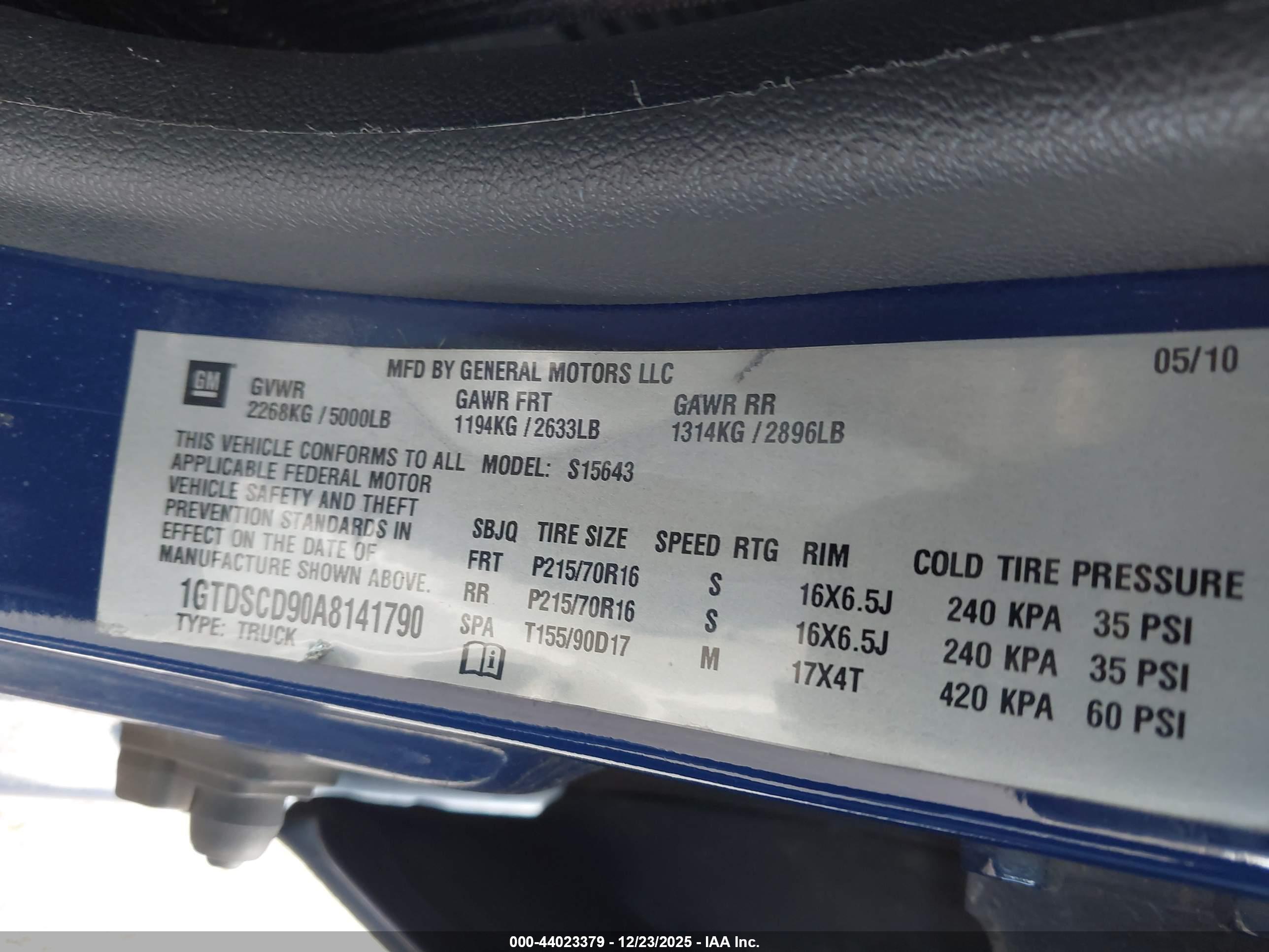 GMC CANYON image 9