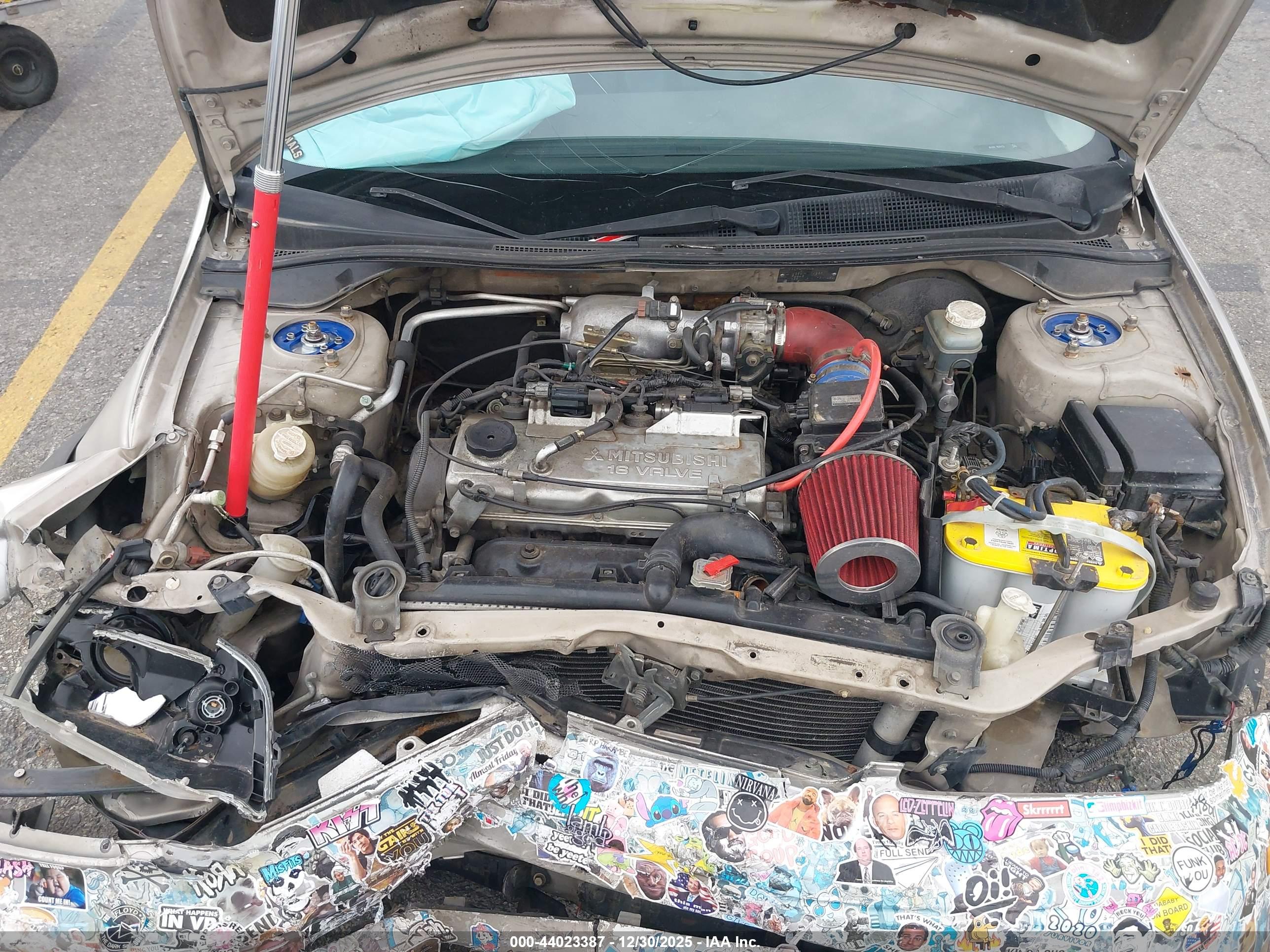MITSUBISHI LANCER image 10