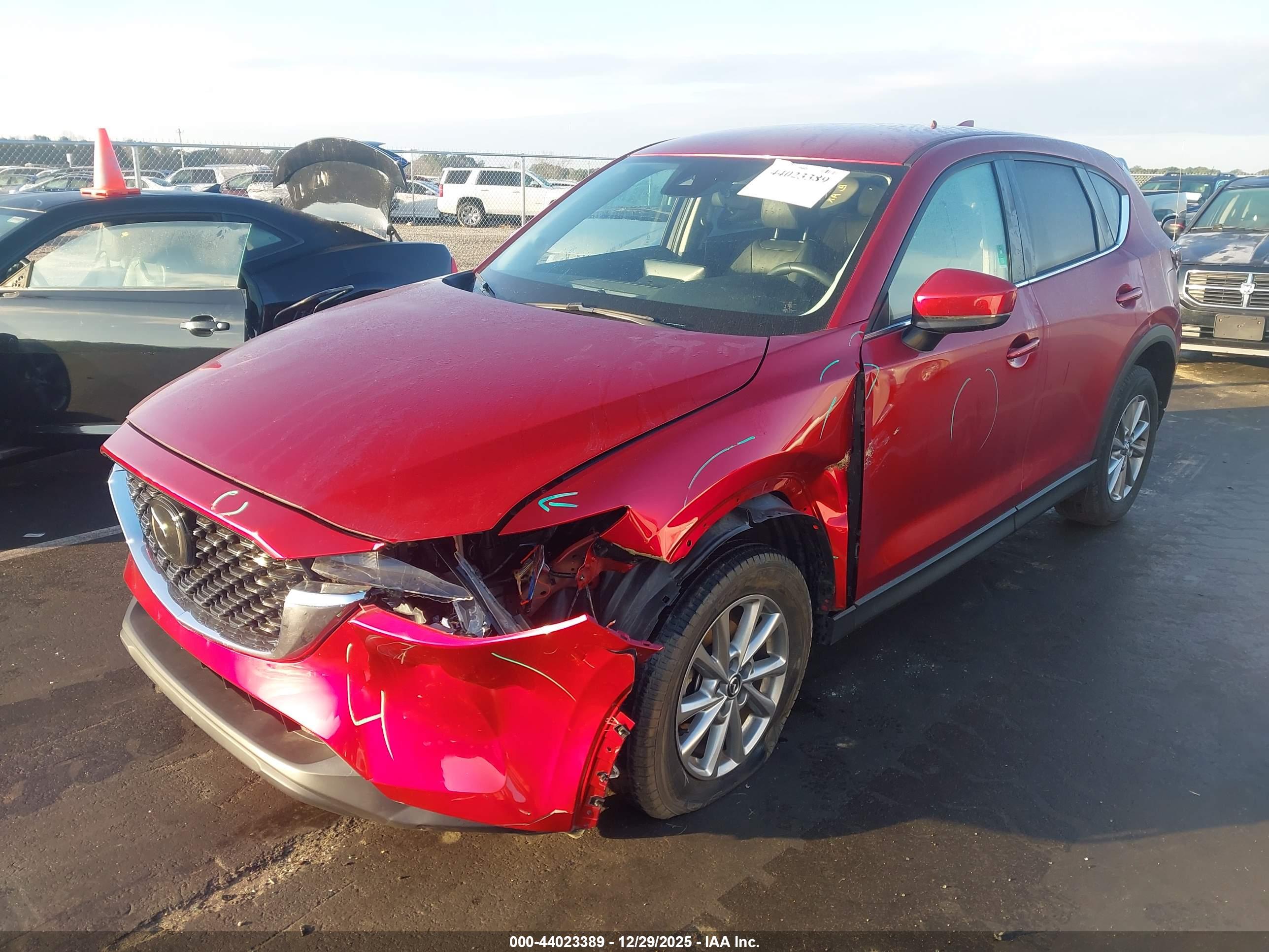 MAZDA CX-5 image 2