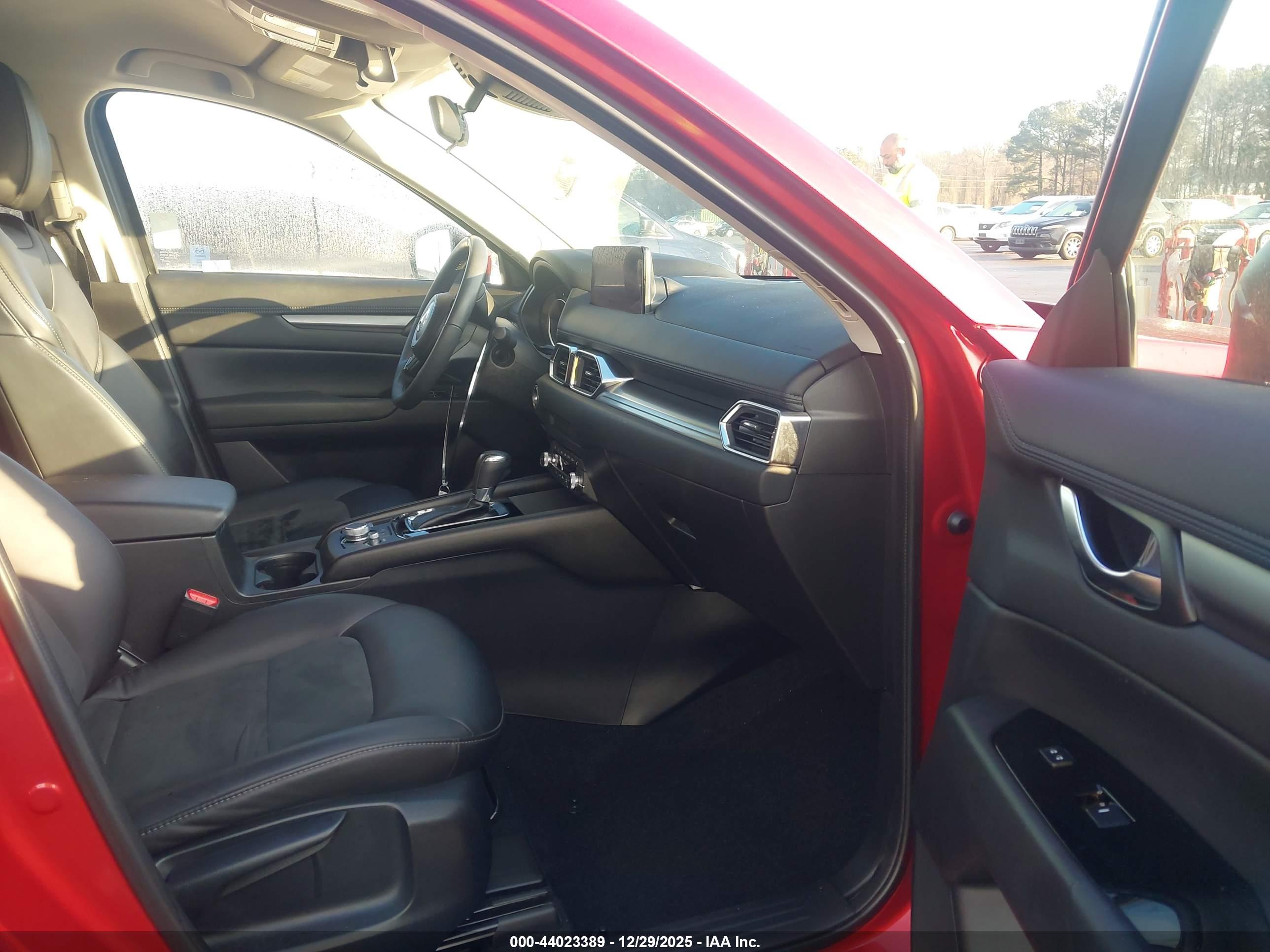 MAZDA CX-5 image 5