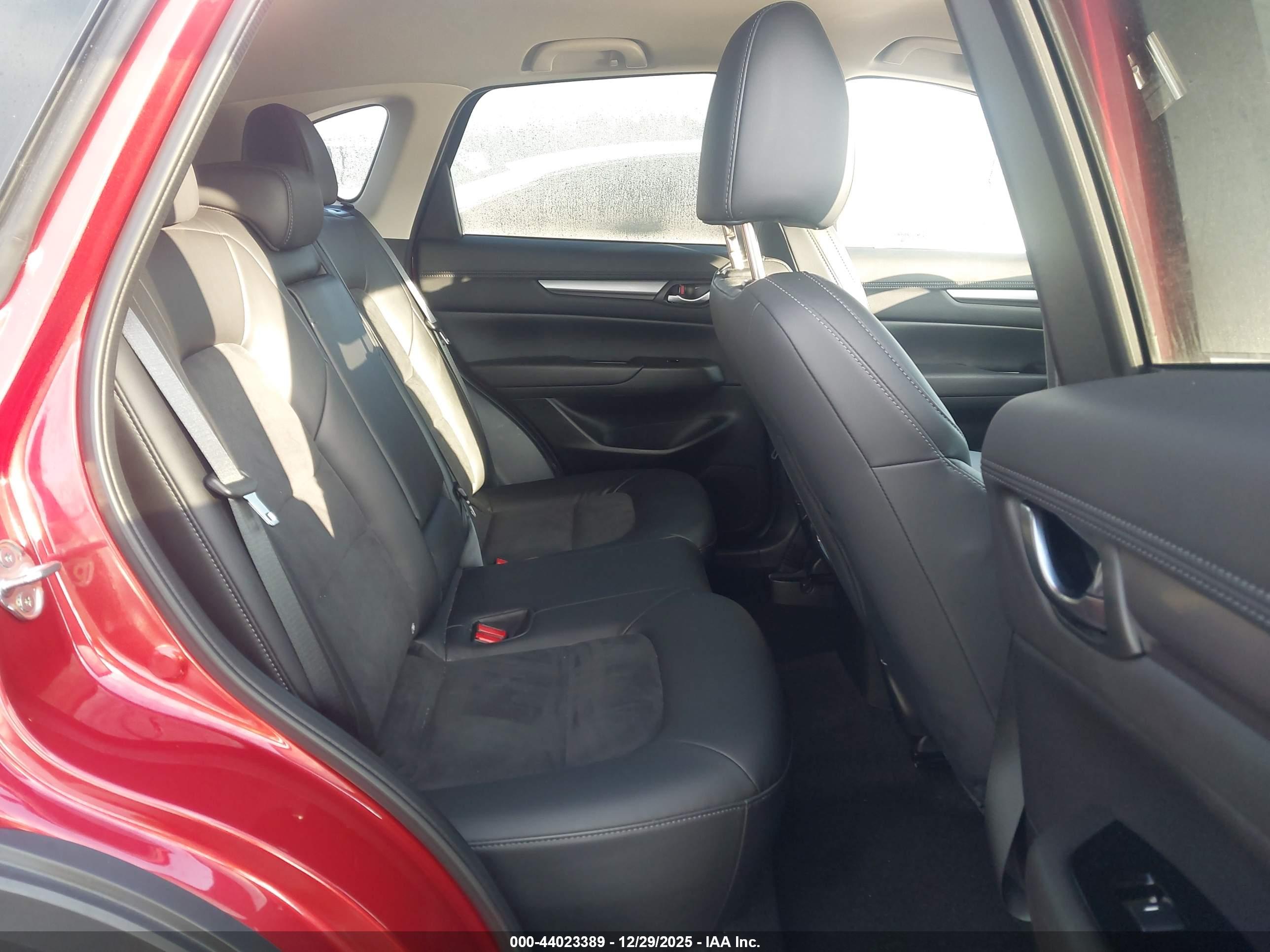 MAZDA CX-5 image 8