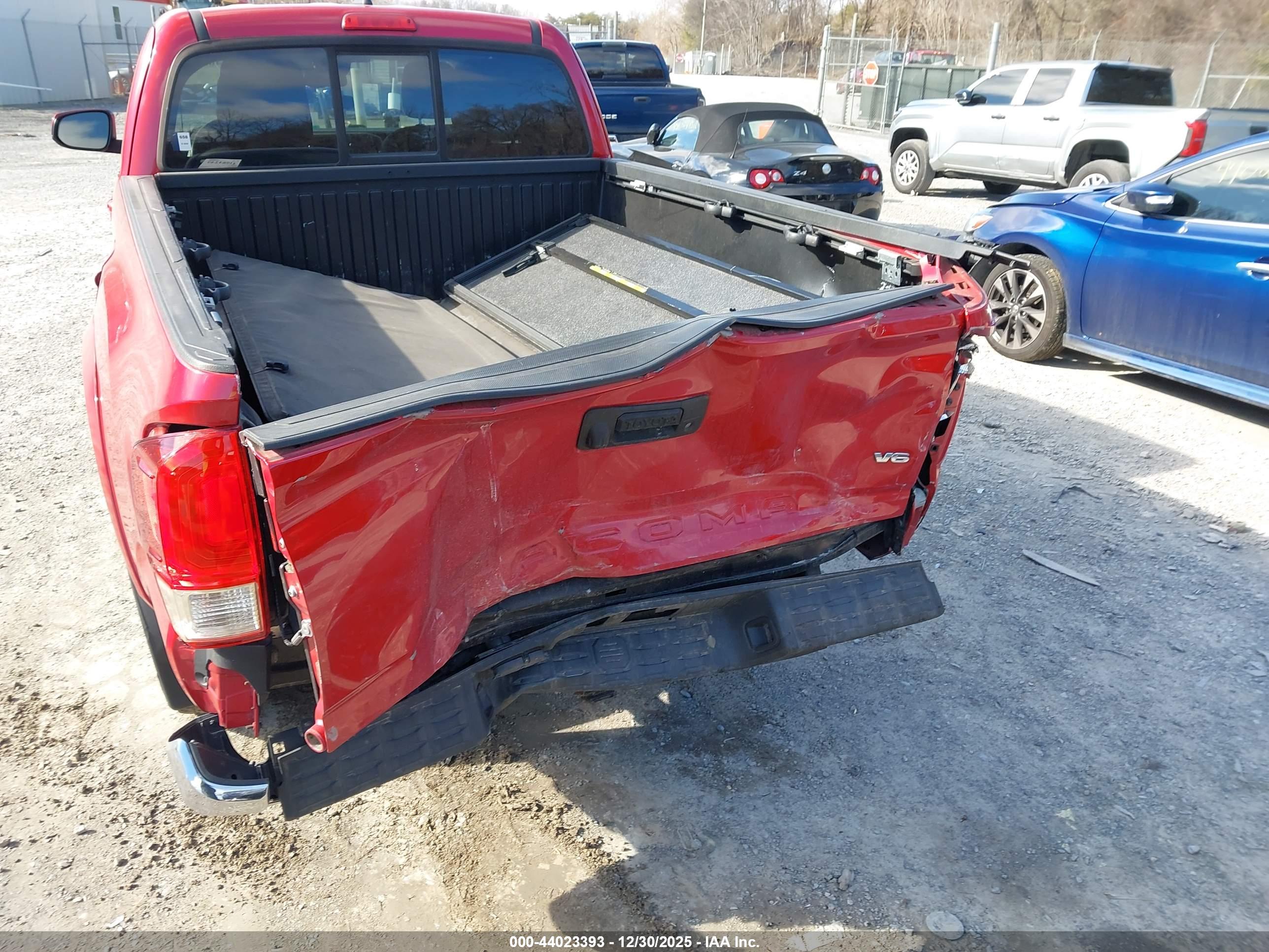 TOYOTA TACOMA image 6
