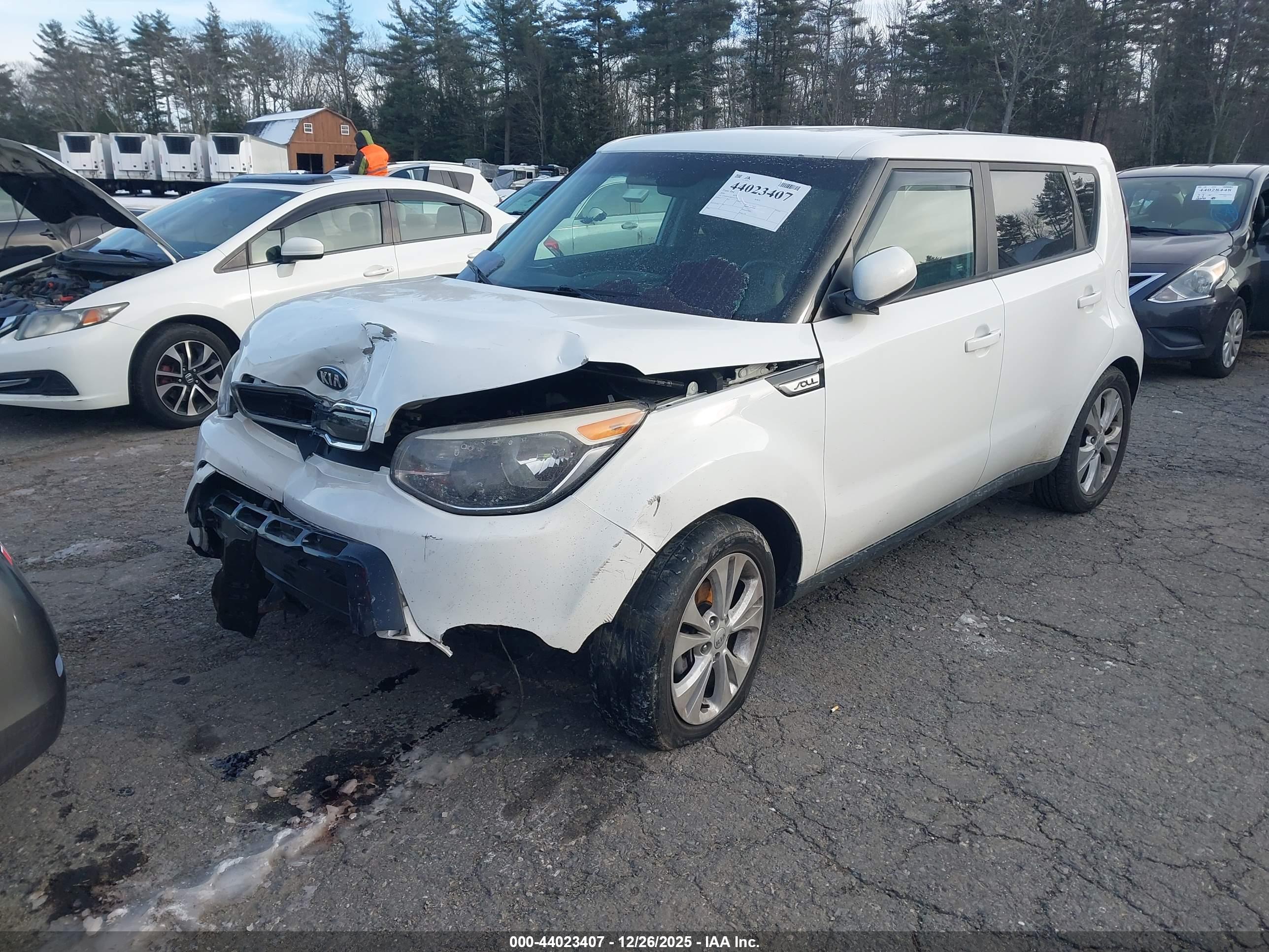 KIA SOUL image 2
