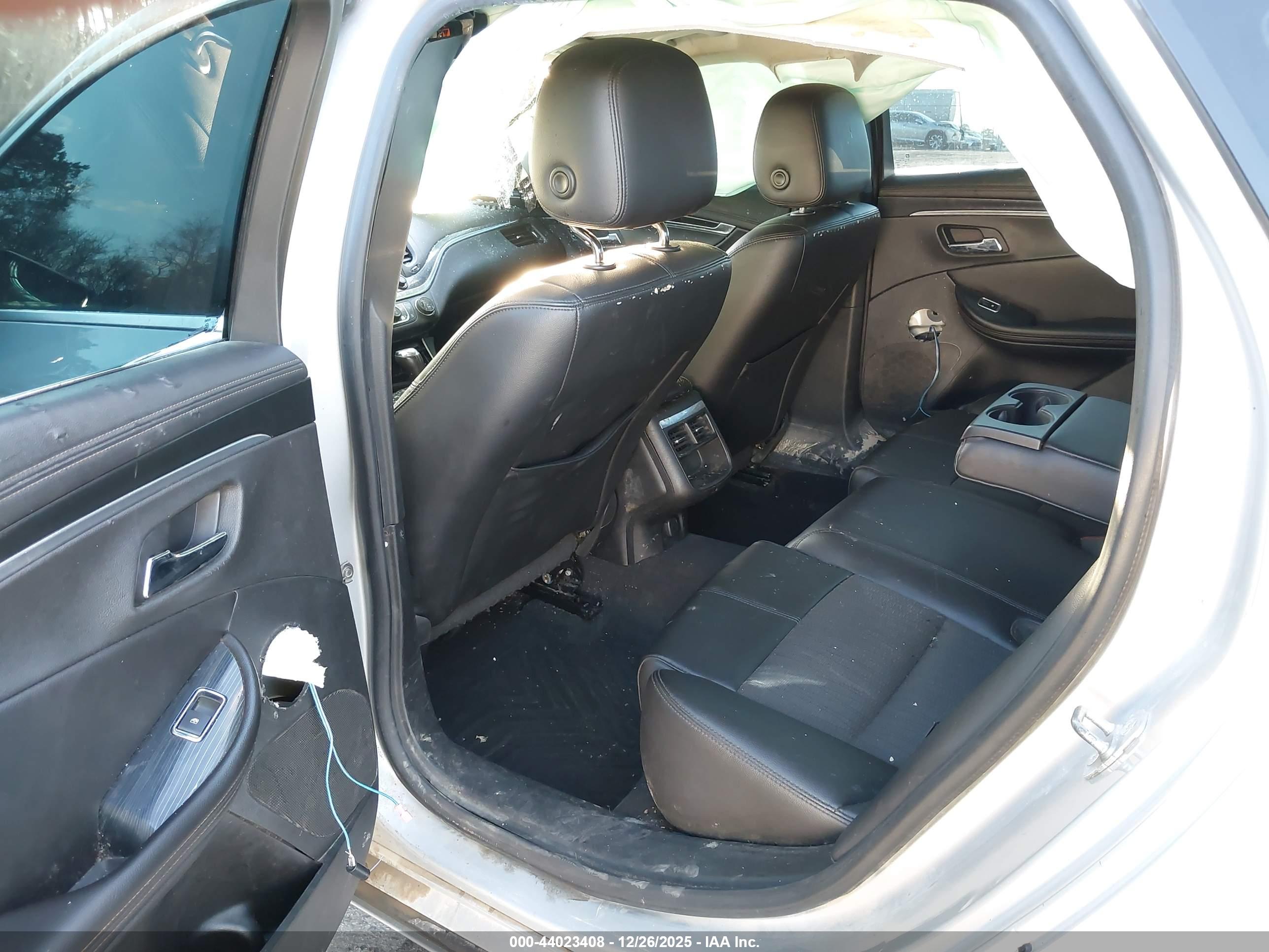 CHEVROLET IMPALA image 8