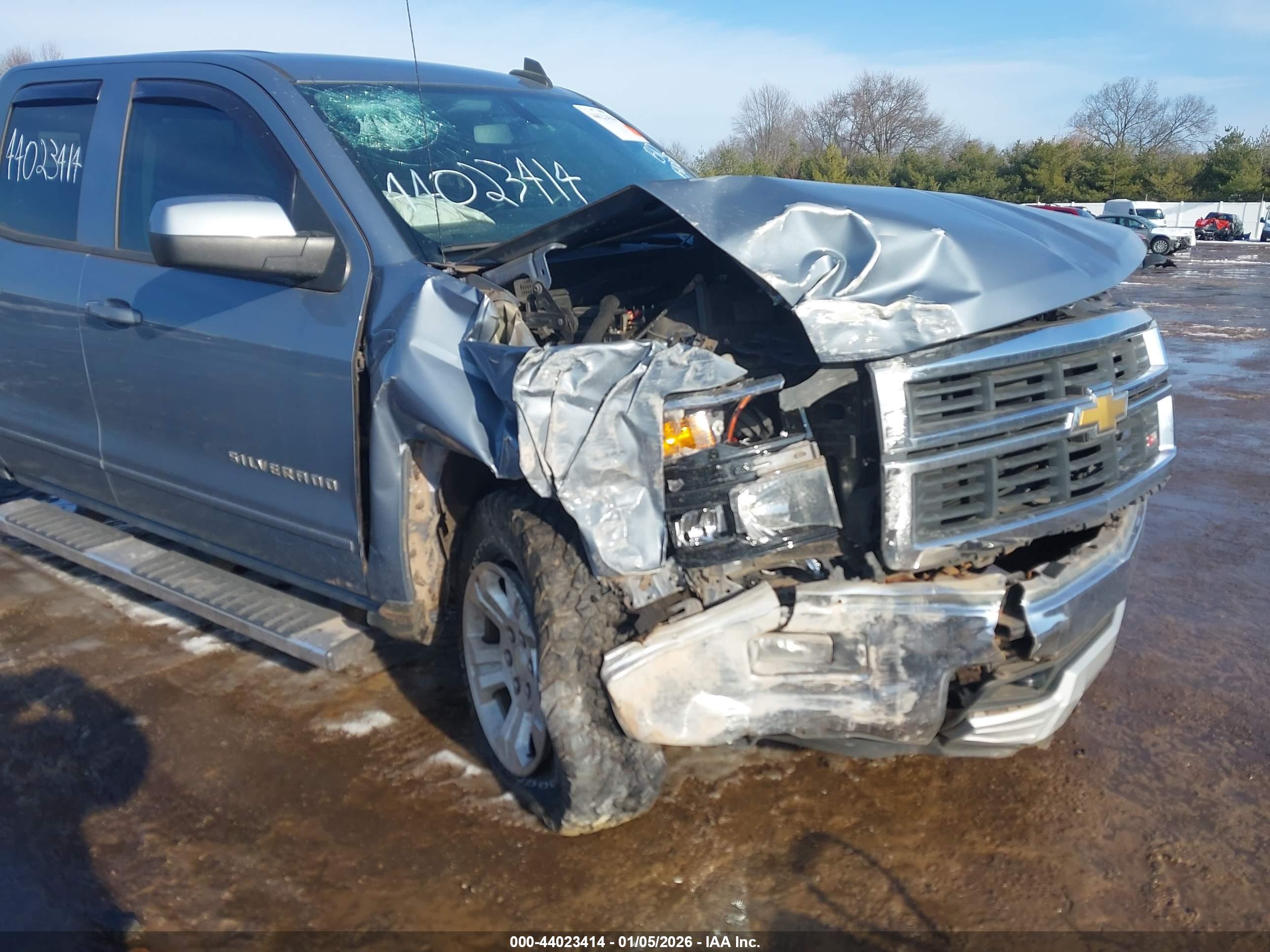 CHEVROLET SILVERADO image 6