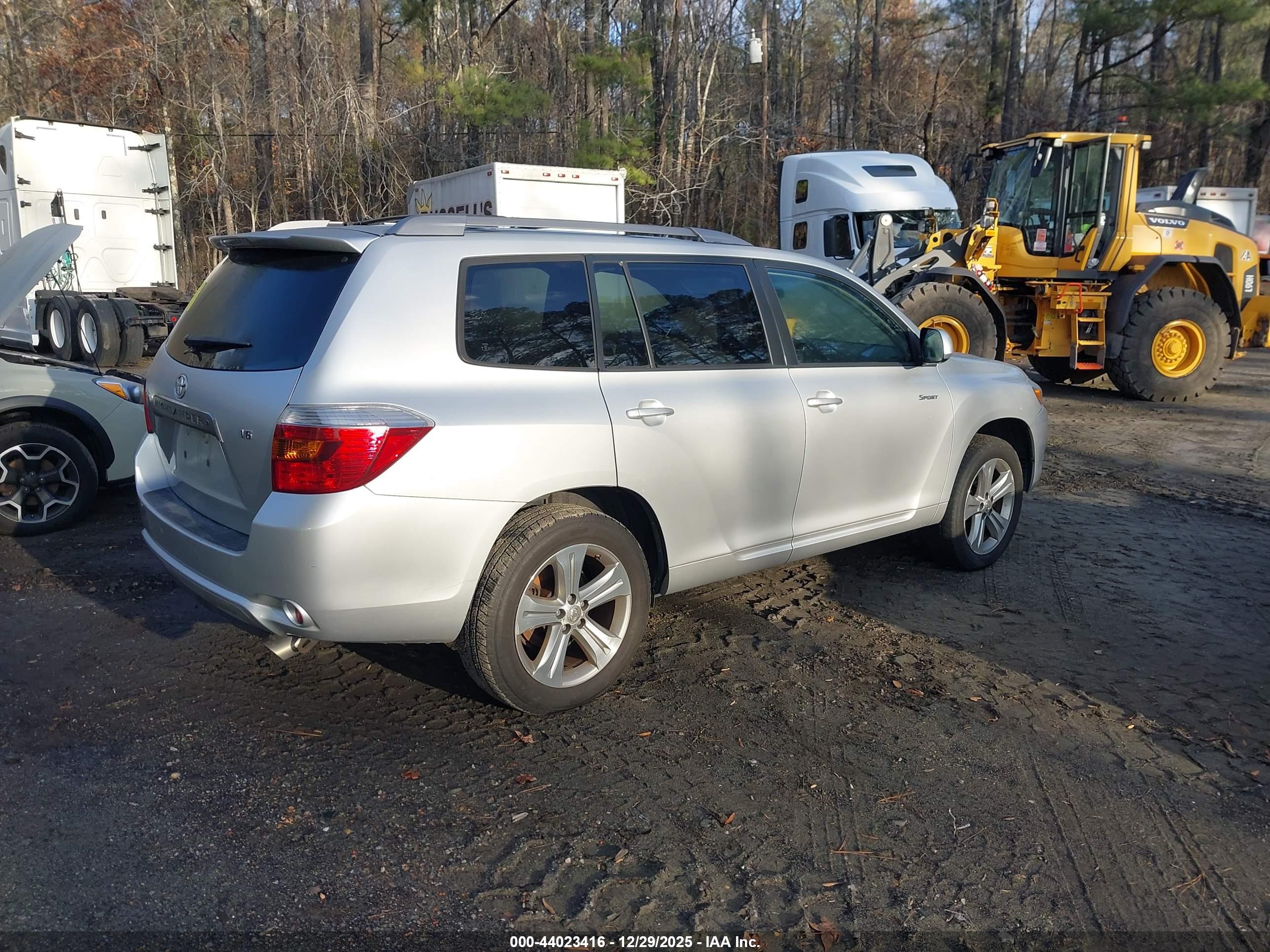 TOYOTA HIGHLANDER image 4