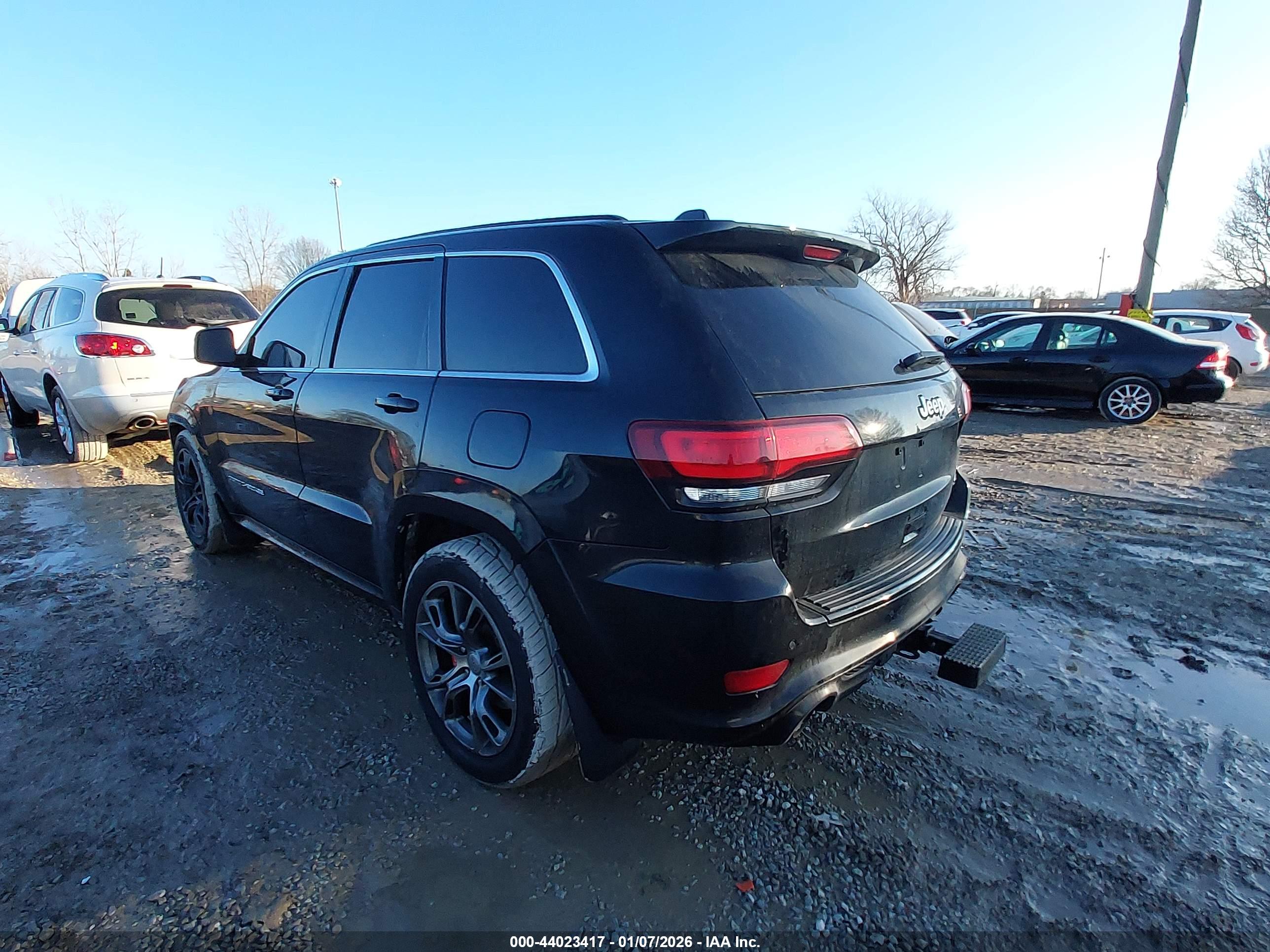 JEEP GRAND image 3
