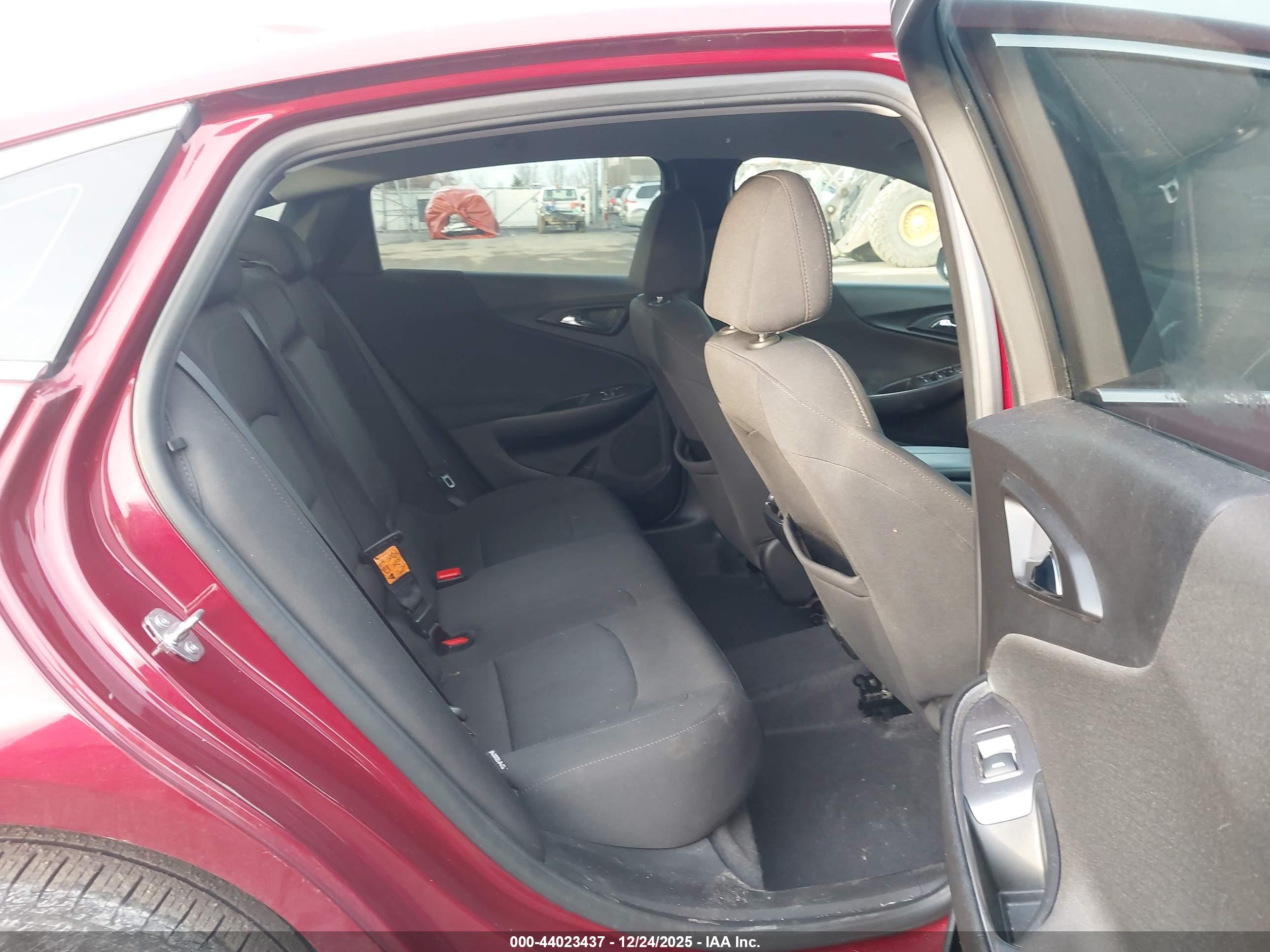 CHEVROLET MALIBU image 8