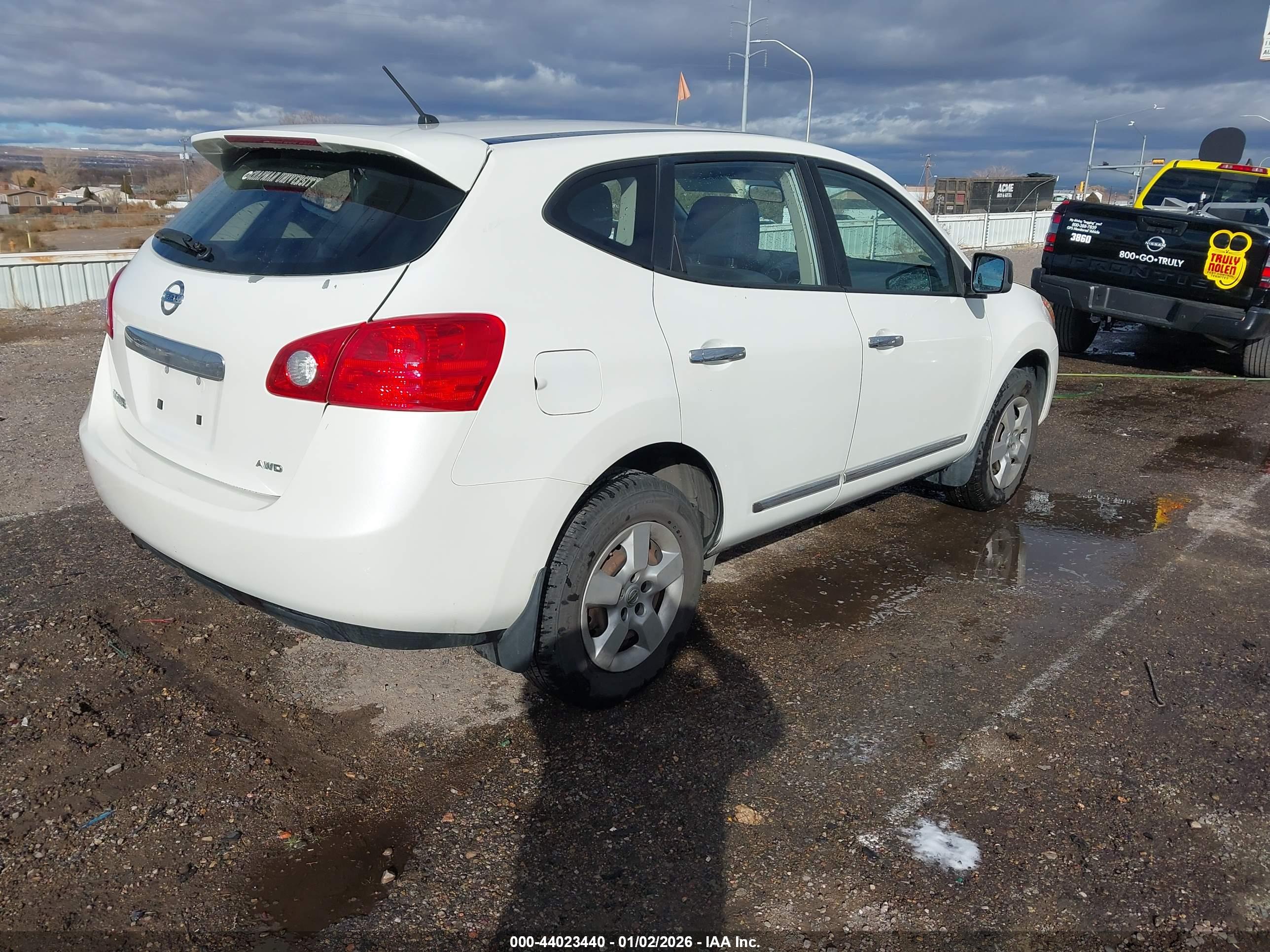 NISSAN ROGUE image 4
