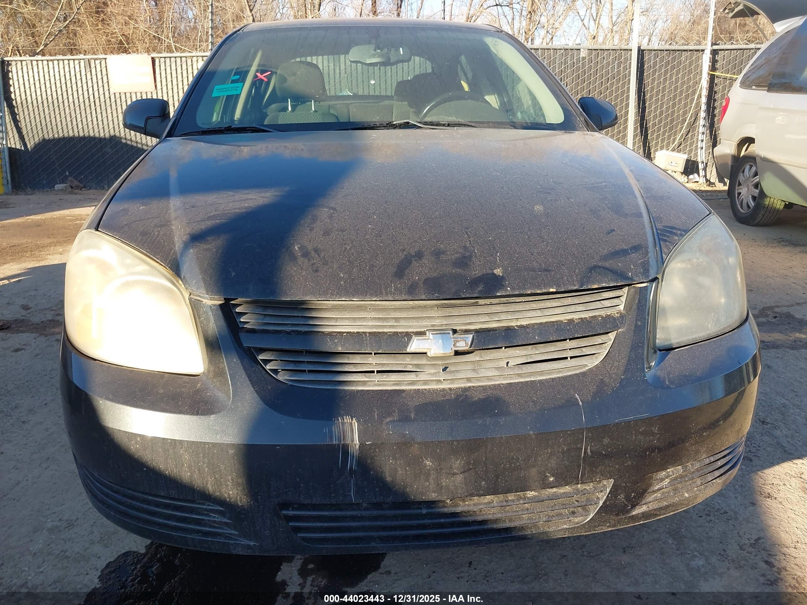 CHEVROLET COBALT image 6