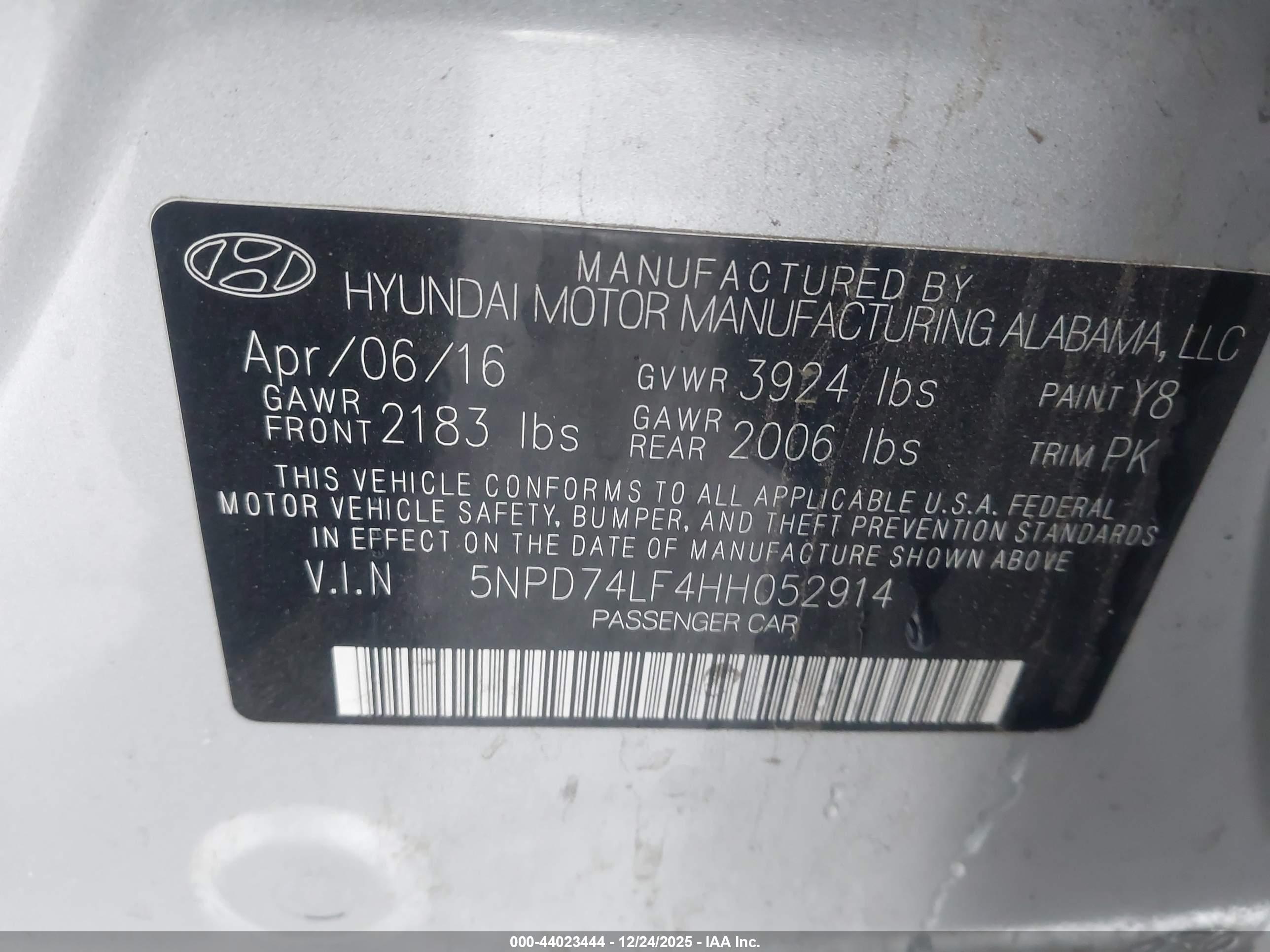 HYUNDAI ELANTRA image 9