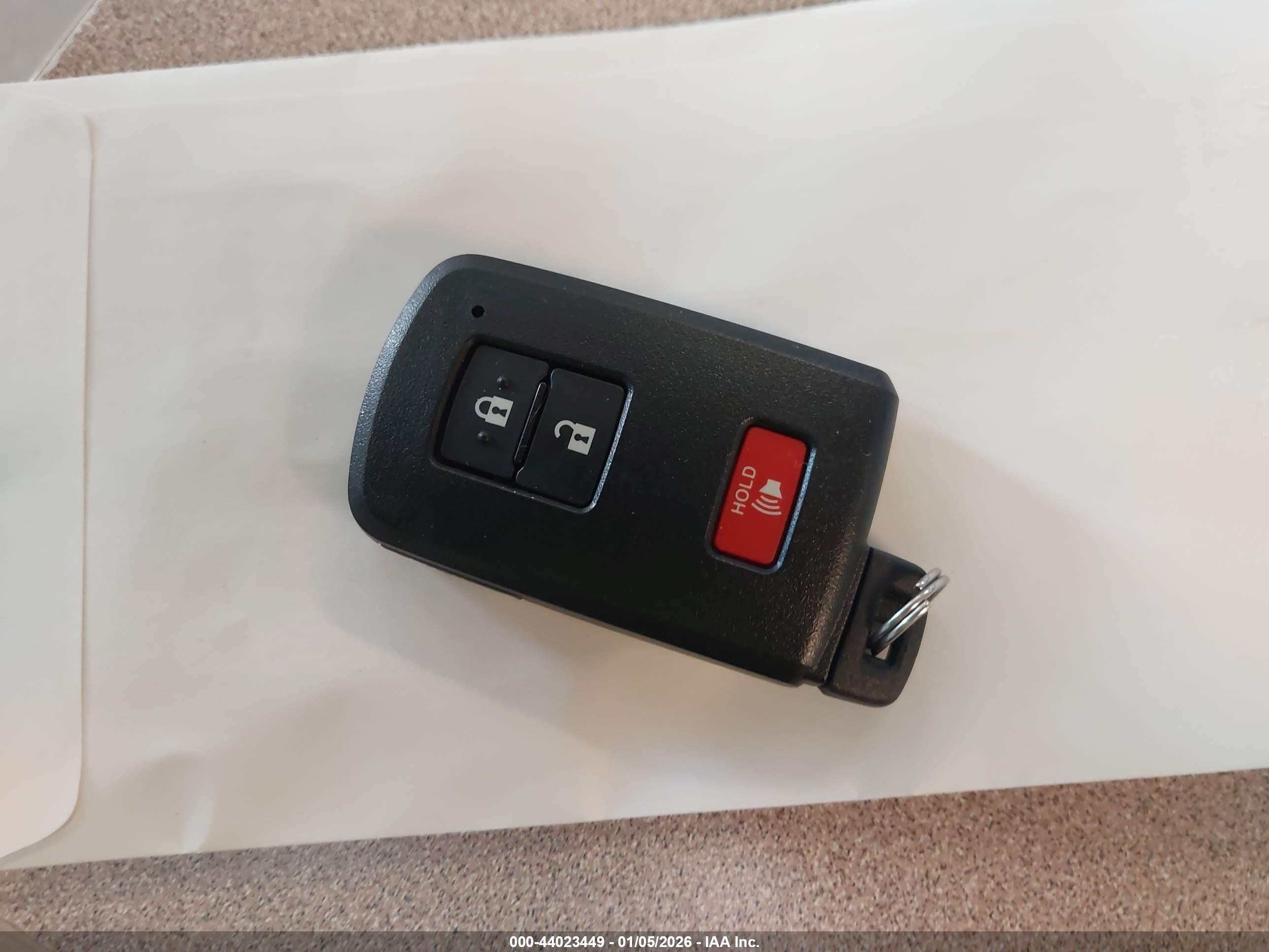TOYOTA 4RUNNER image 11
