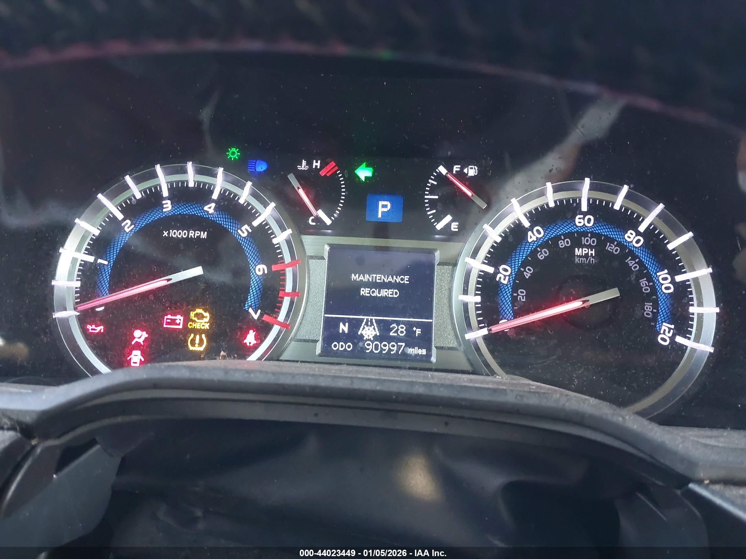 TOYOTA 4RUNNER image 7