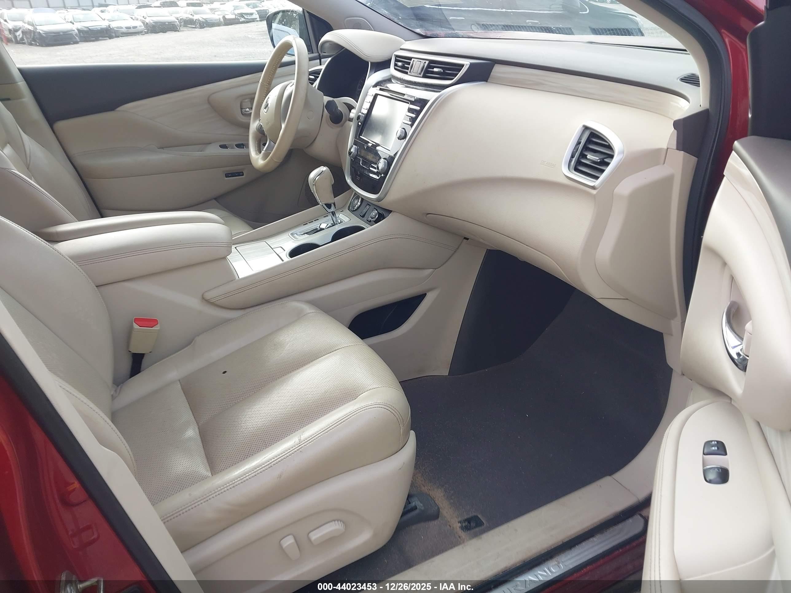 NISSAN MURANO image 5