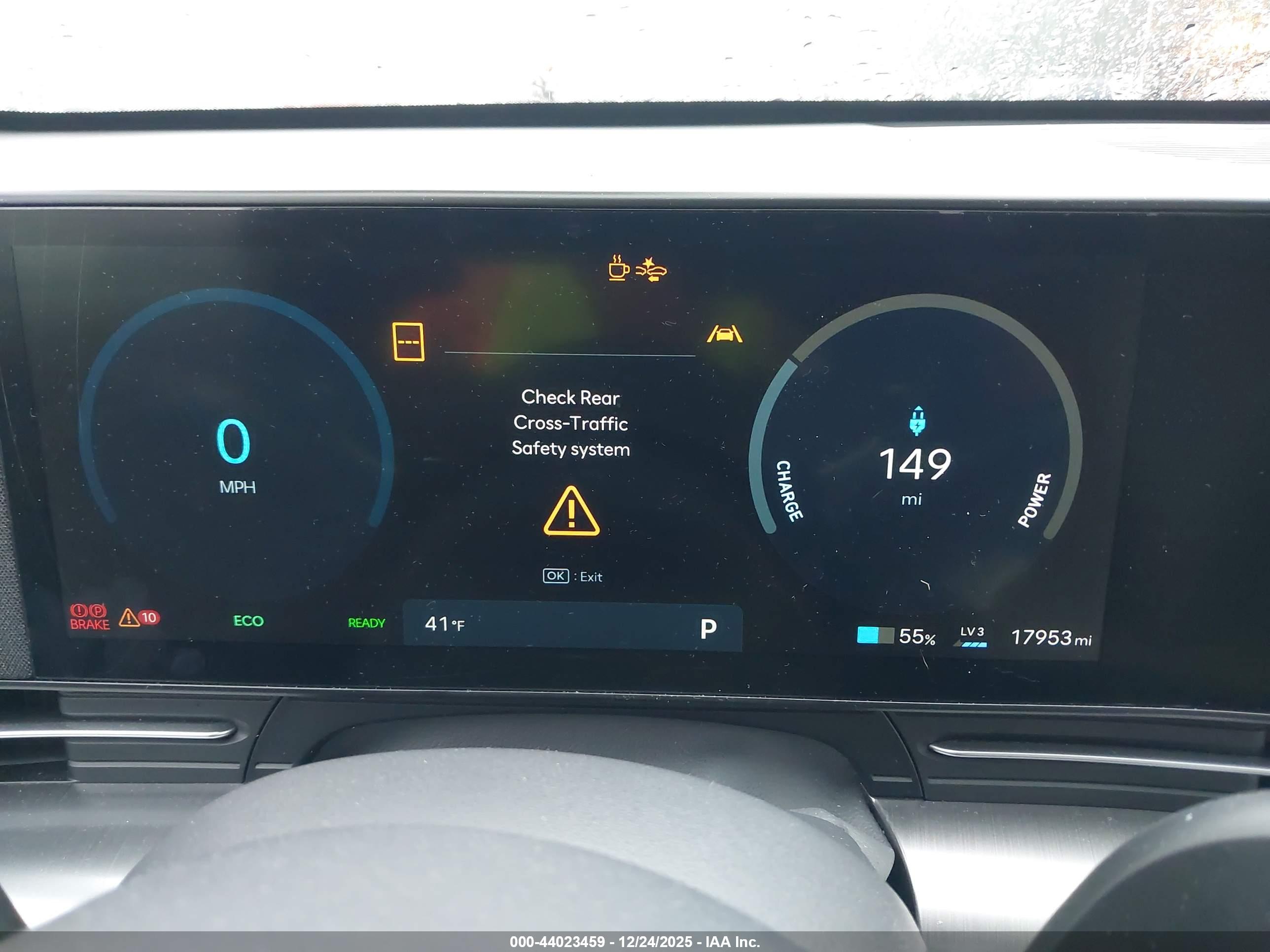 HYUNDAI KONA image 7