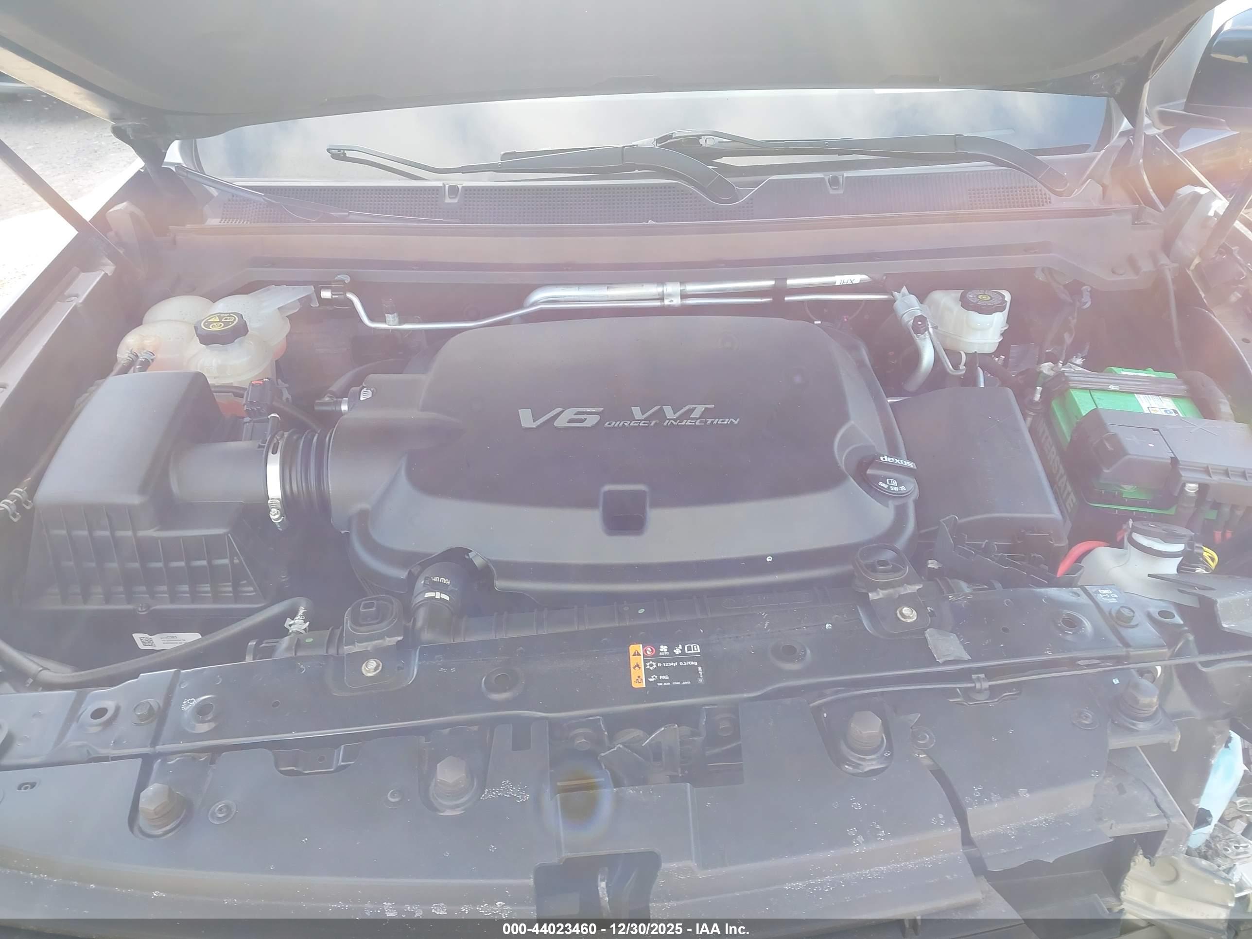 CHEVROLET COLORADO image 10