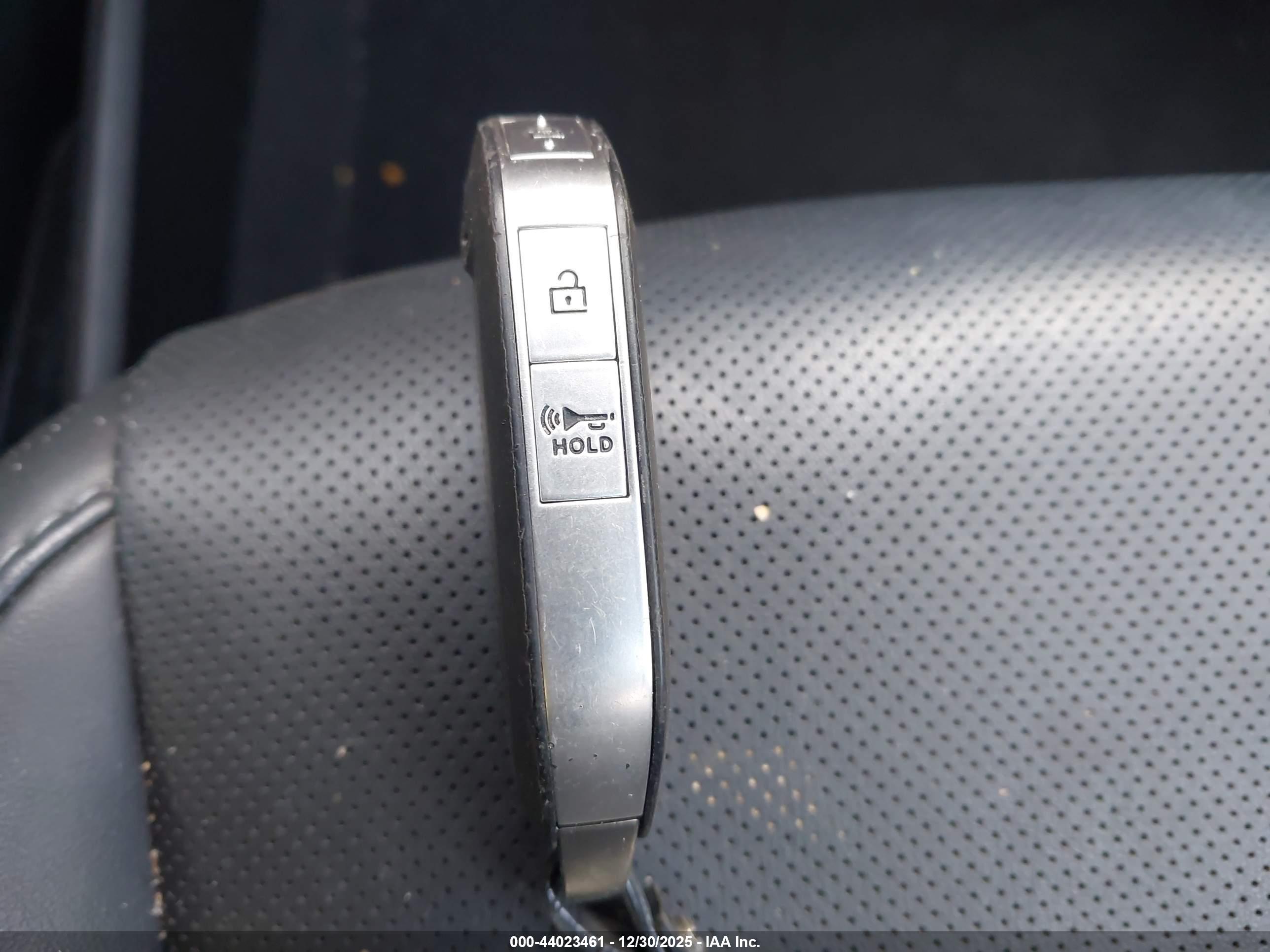 KIA TELLURIDE image 11