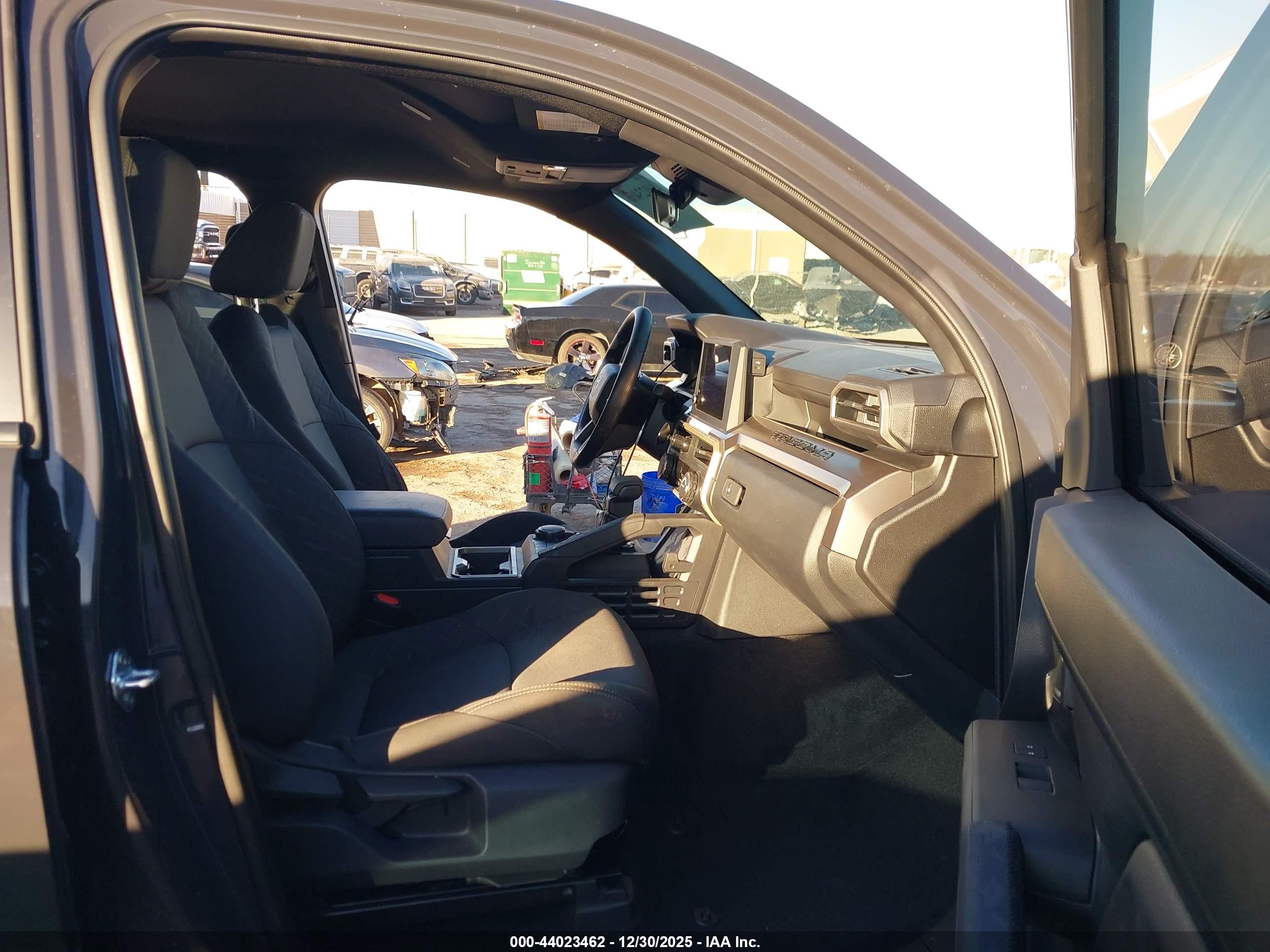 TOYOTA TACOMA image 5