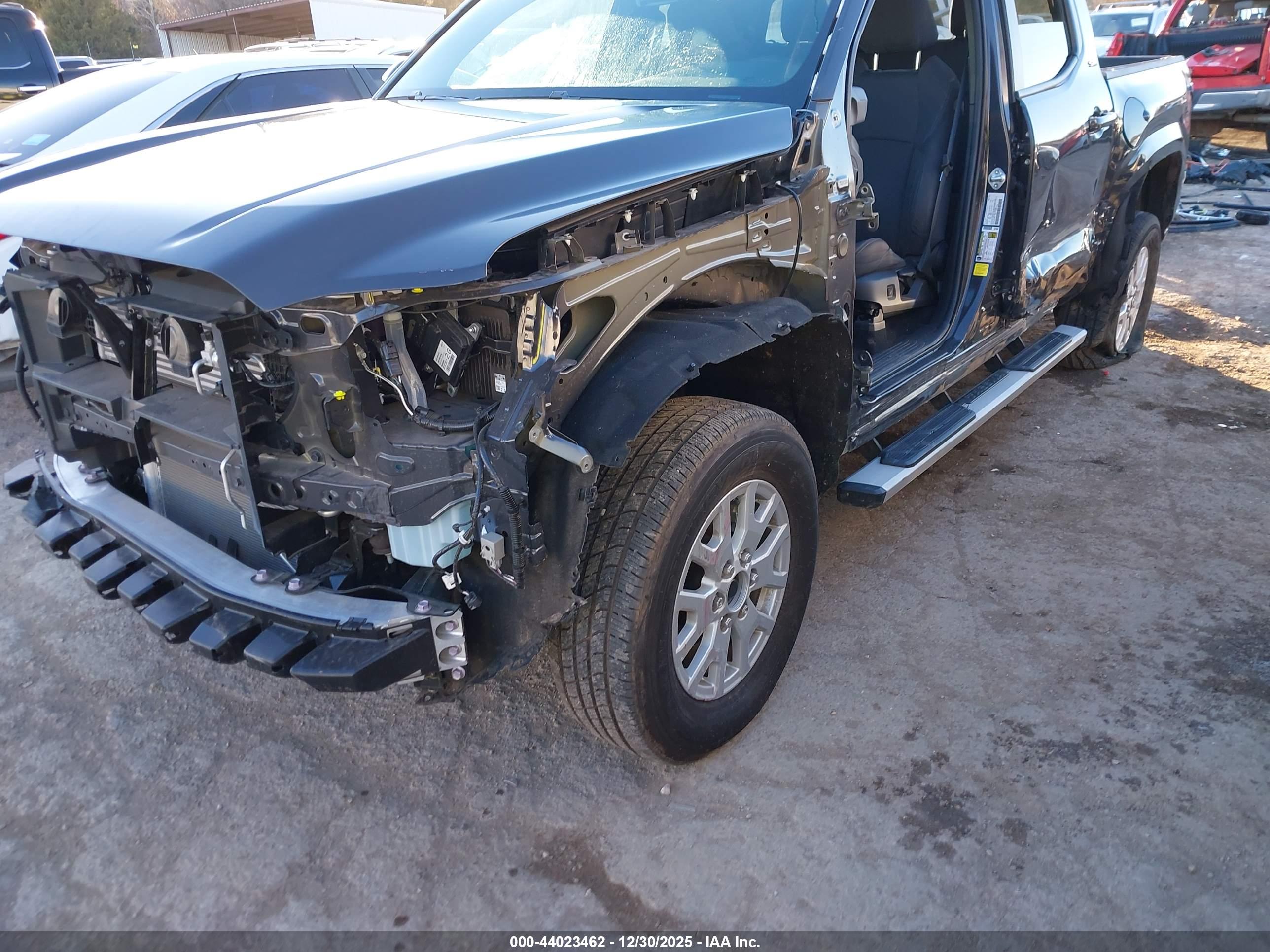 TOYOTA TACOMA image 6