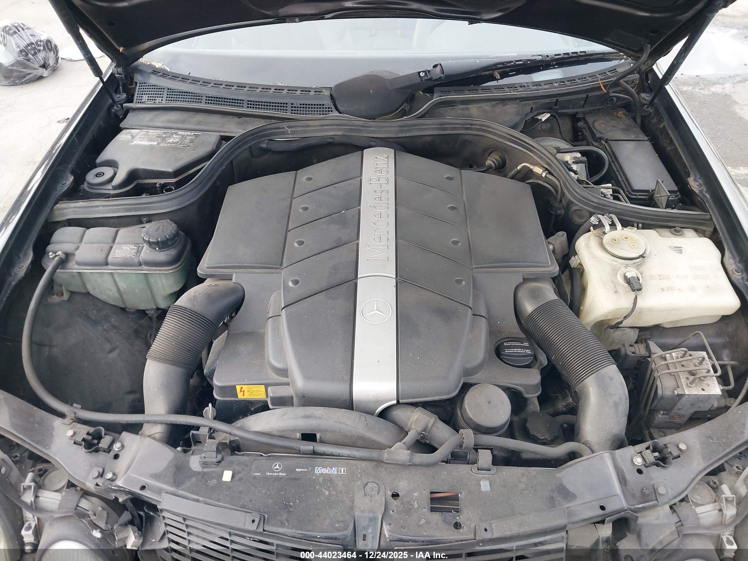 MERCEDES-BENZ CLK image 10