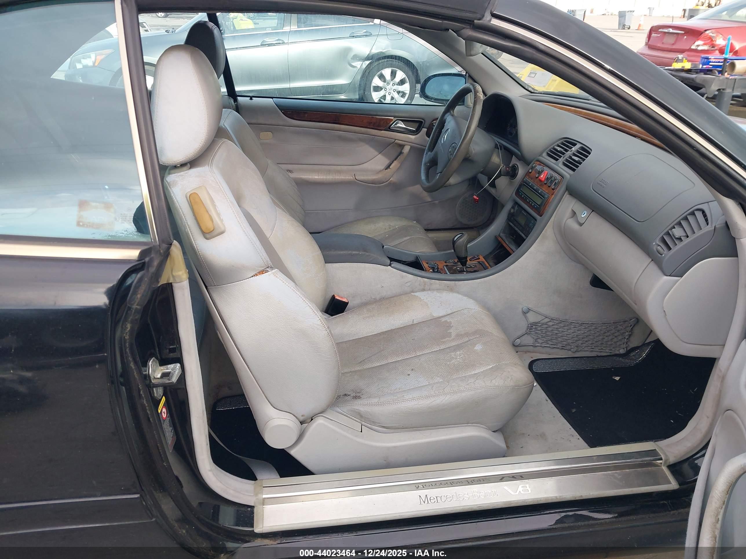 MERCEDES-BENZ CLK image 5