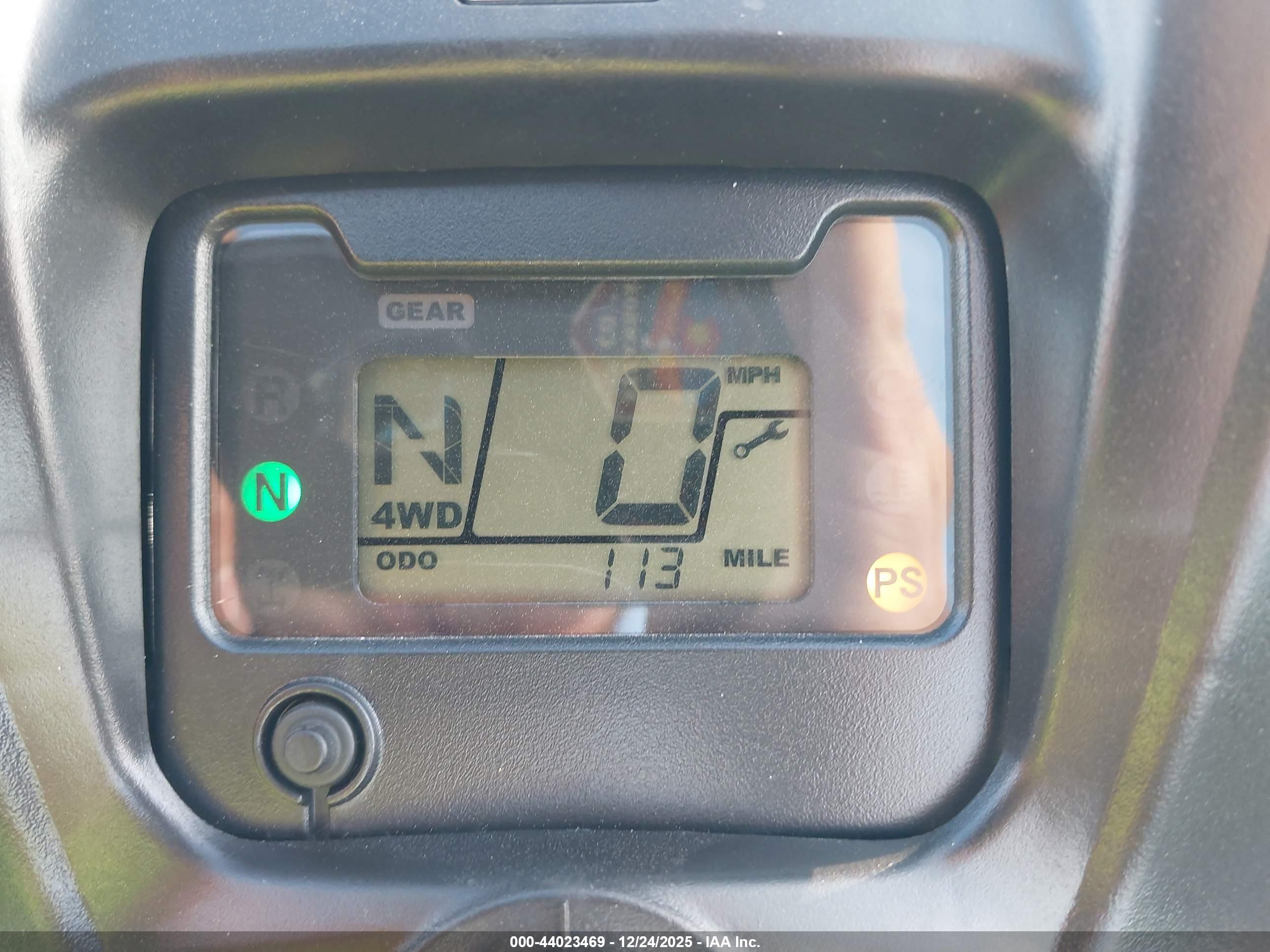 HONDA TRX520 image 7