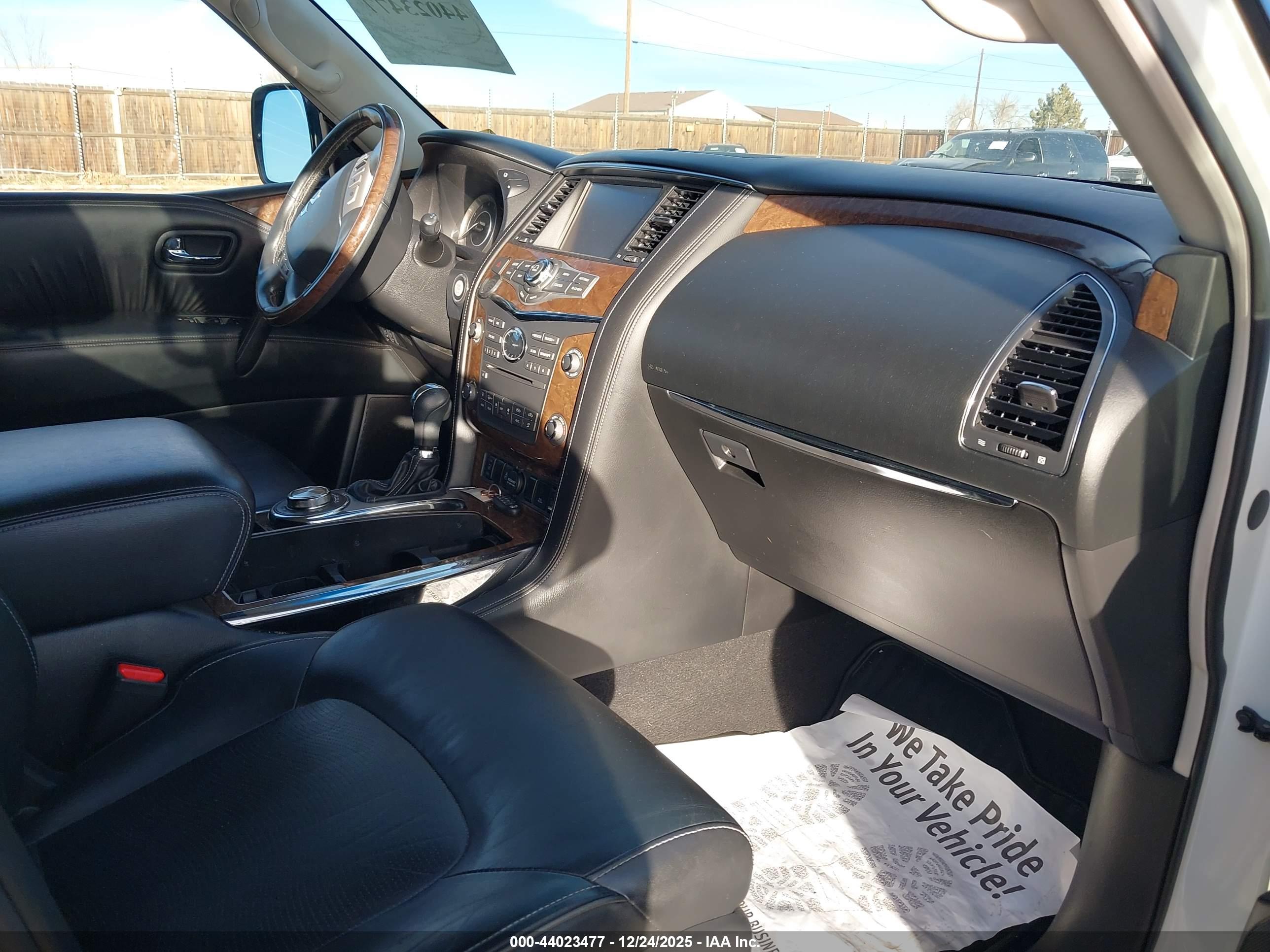 INFINITI QX80 image 5