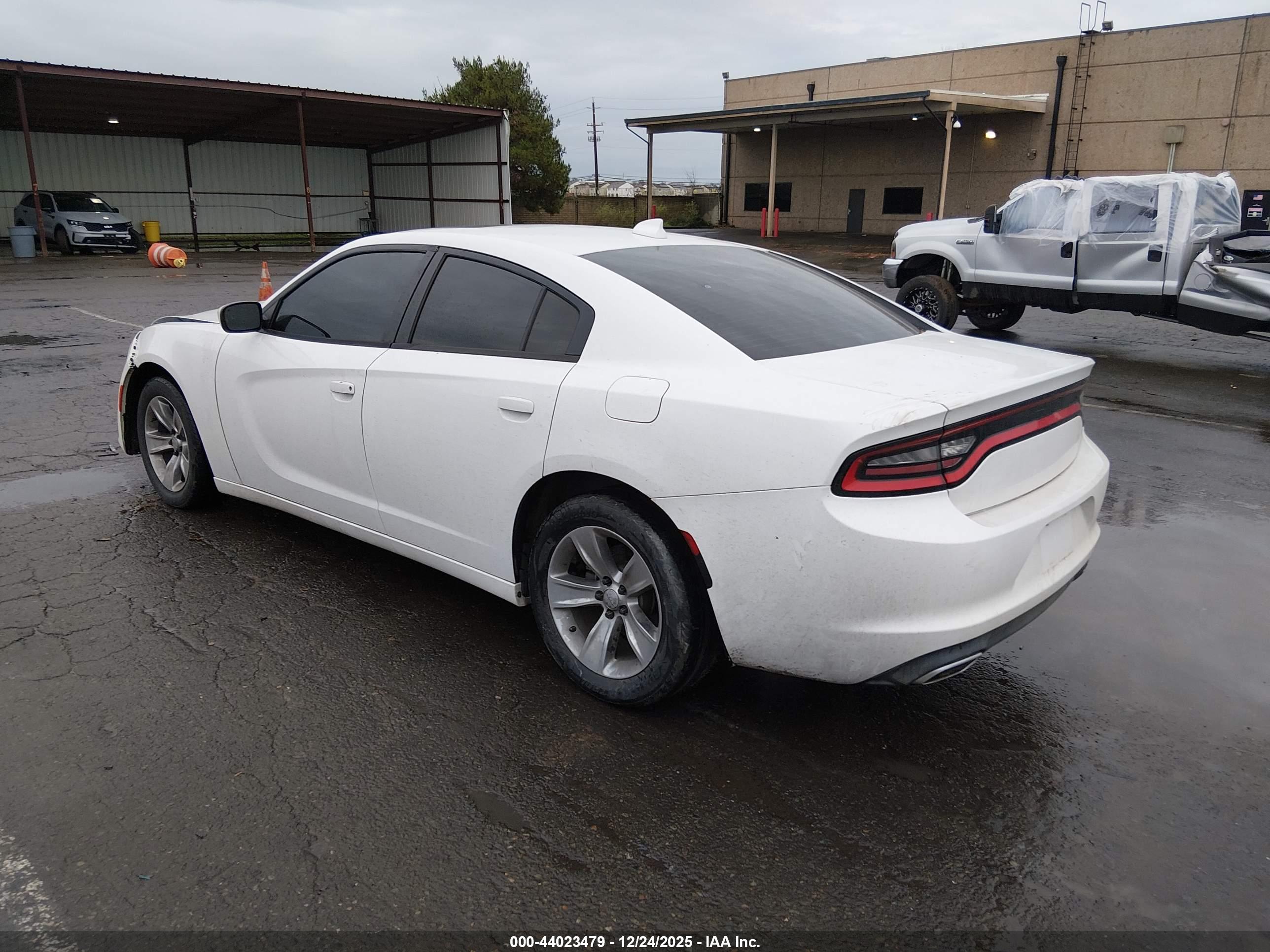 DODGE CHARGER image 3