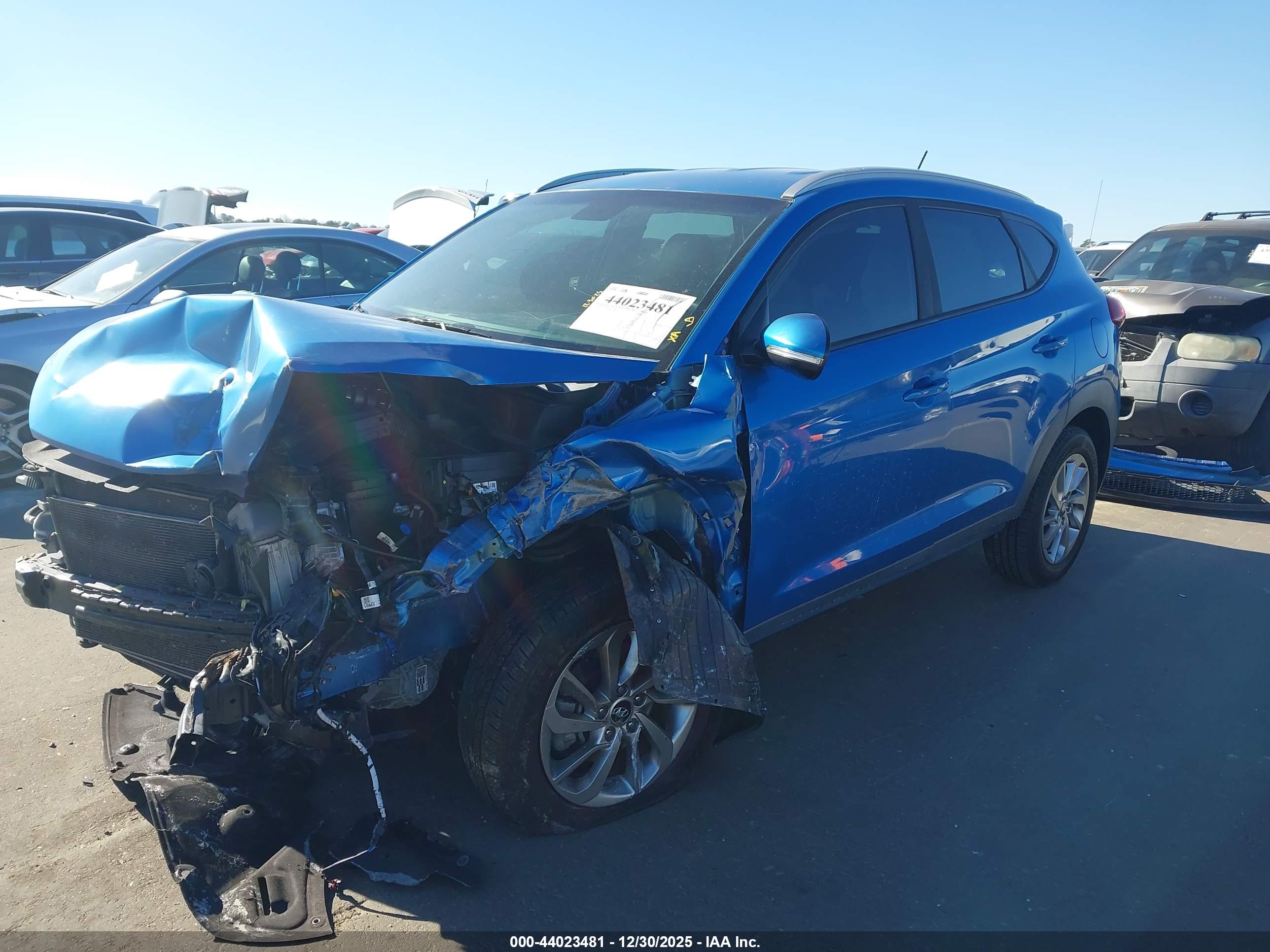 HYUNDAI TUCSON image 2