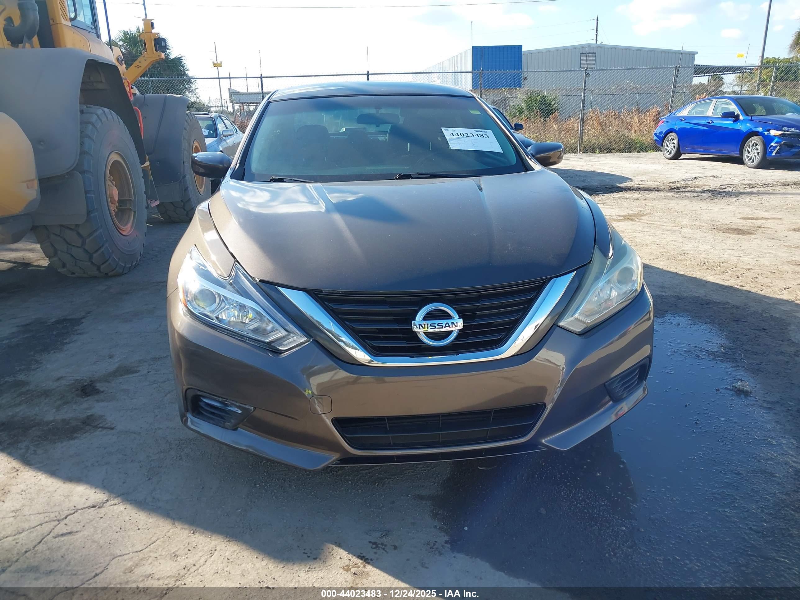 NISSAN ALTIMA image 6