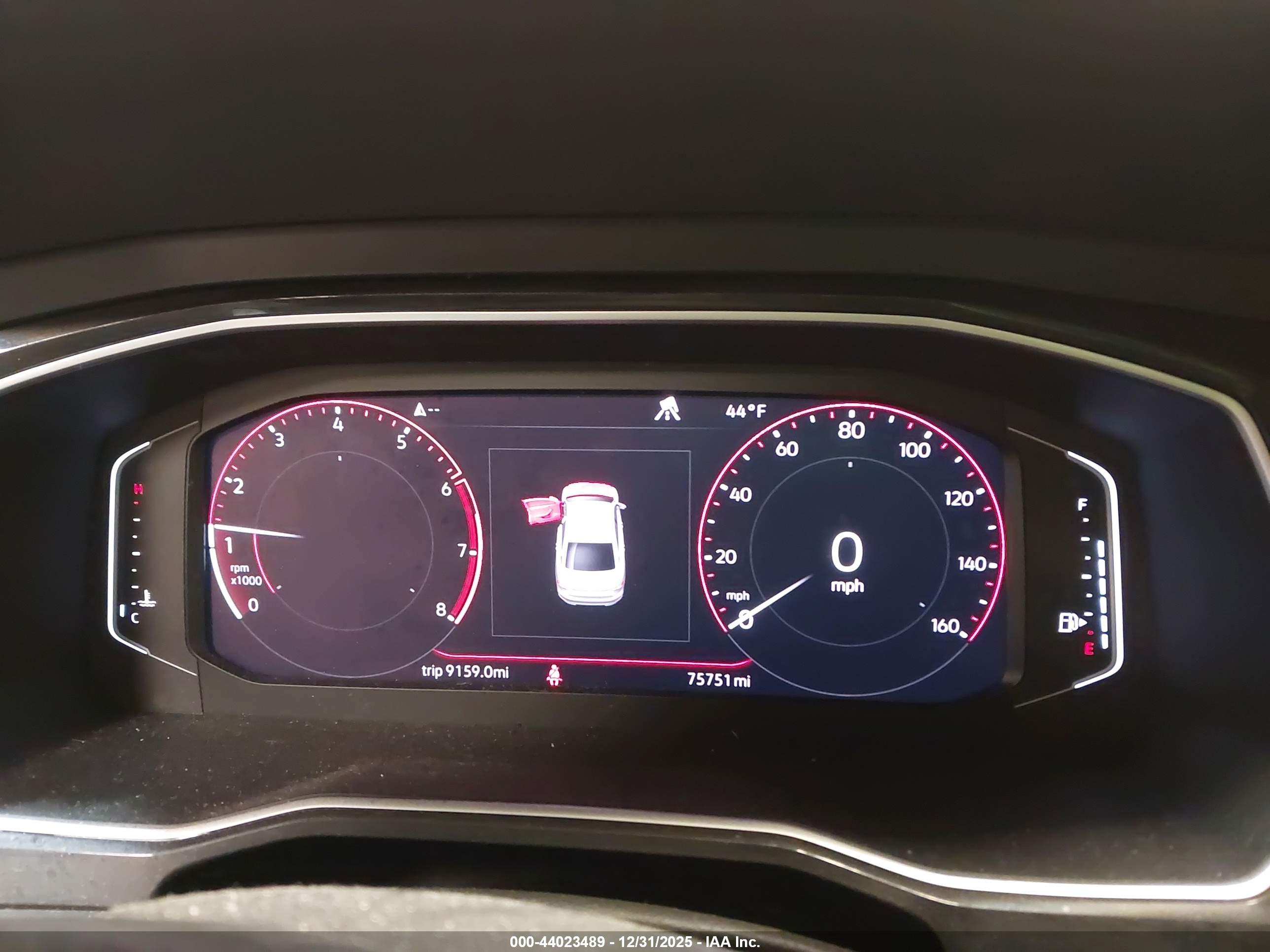 VOLKSWAGEN JETTA image 7